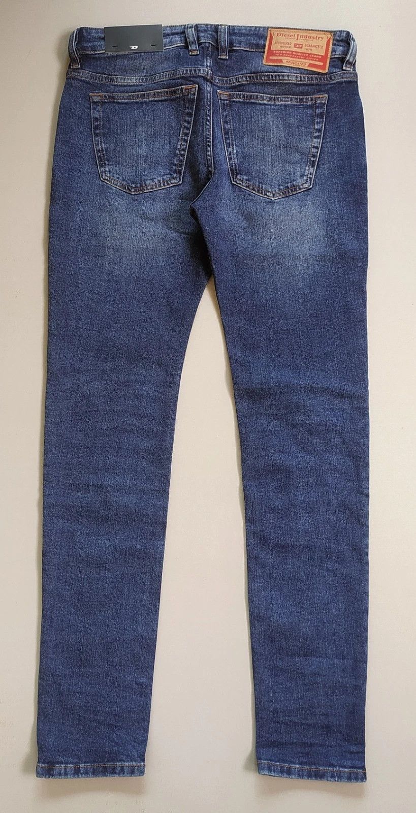 Diesel Diesel 1979 SLEENKER-R L.30 MENS JEANS T/9739 Size US 29 - 11 Thumbnail
