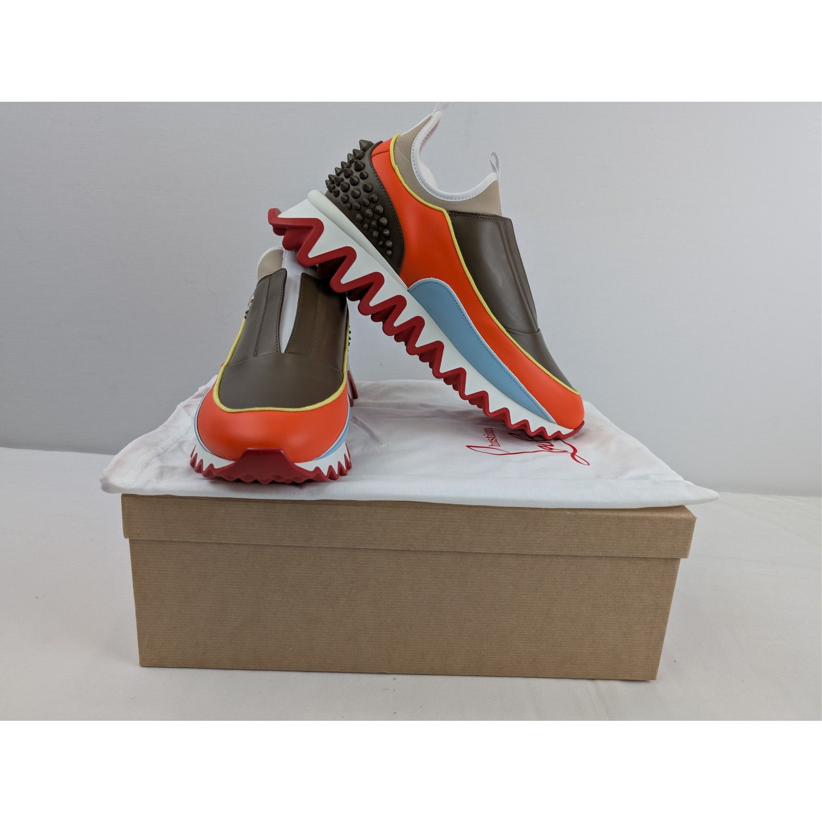 Christian Louboutin o1rshd1 Sharkyloub SP Spikes Flat Shoe Sneakers Multicolor Size US 10 / EU 43 - 20 Thumbnail