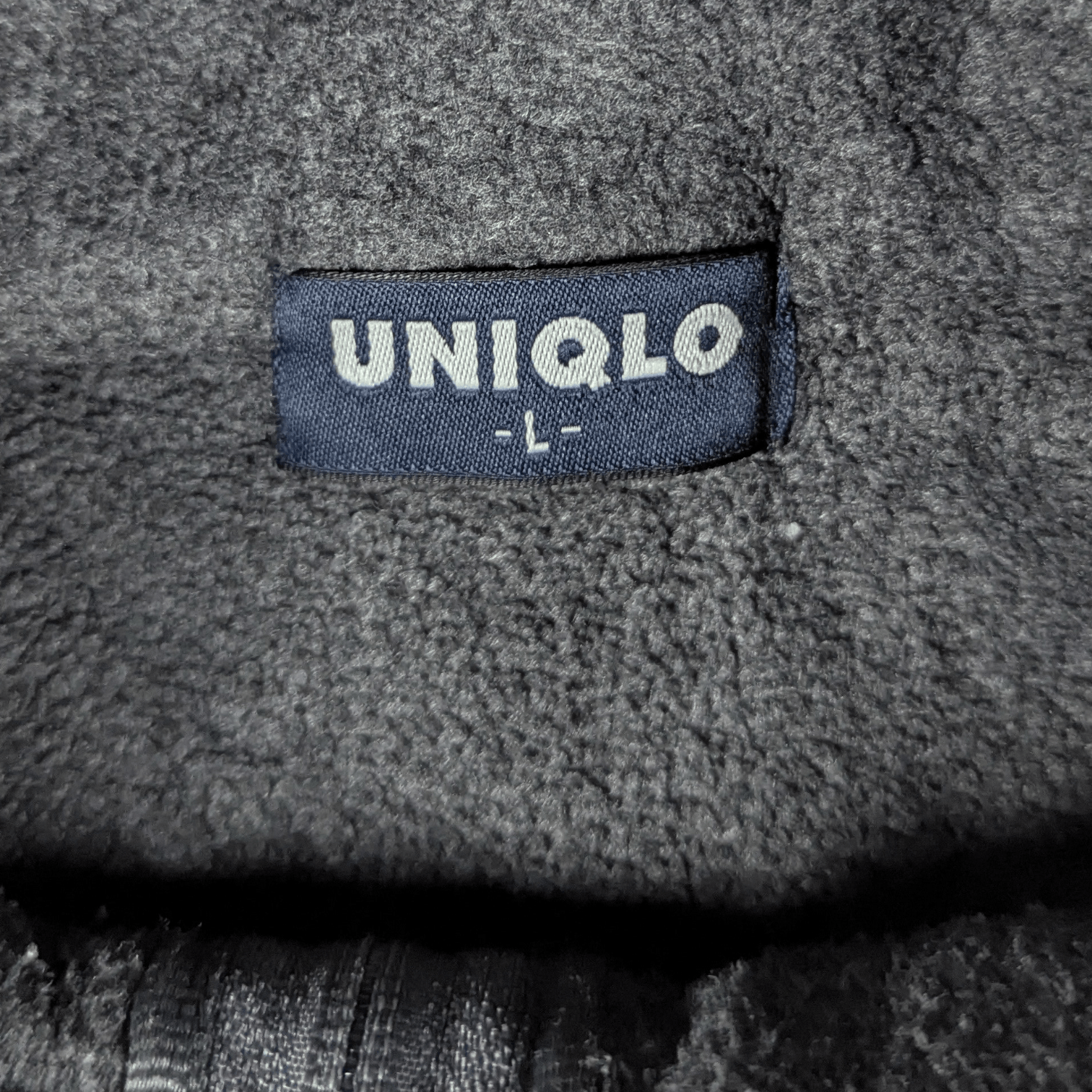 Japanese Brand Vintage 90's JAPAN UNIQLO Dark Grey Fleece Sweatshirt Size US L / EU 52-54 / 3 - 9 Thumbnail