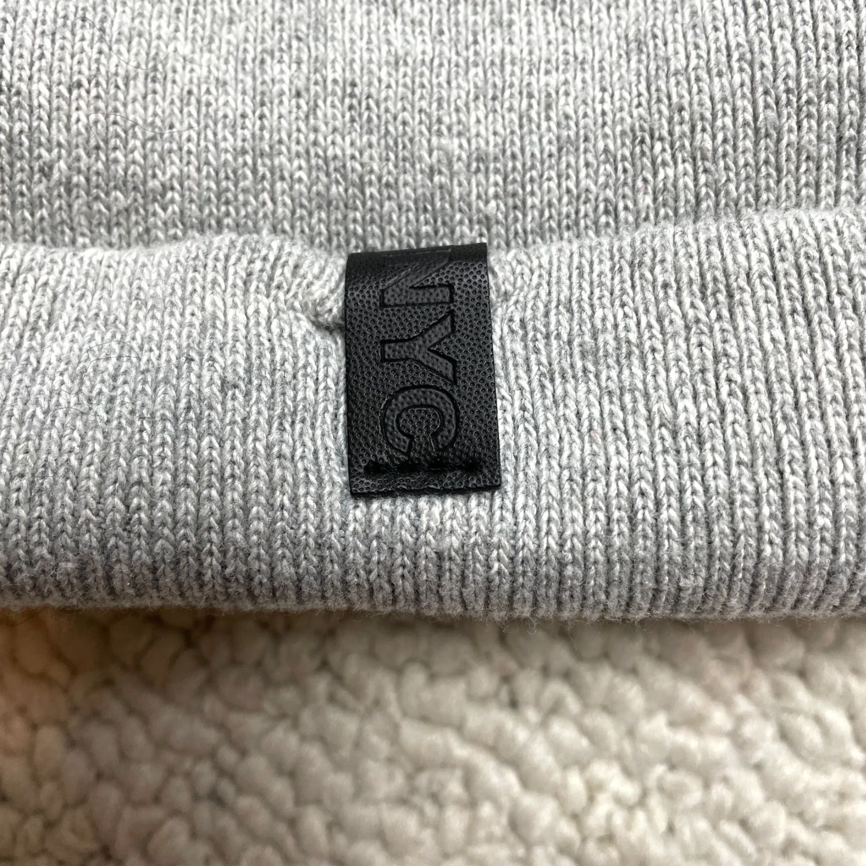 Vintage NYC Beanie One Size Gray with Brown Poof Top - Adult Unisex Knit Hat Size US M / EU 48-50 / 2 - 2 Thumbnail