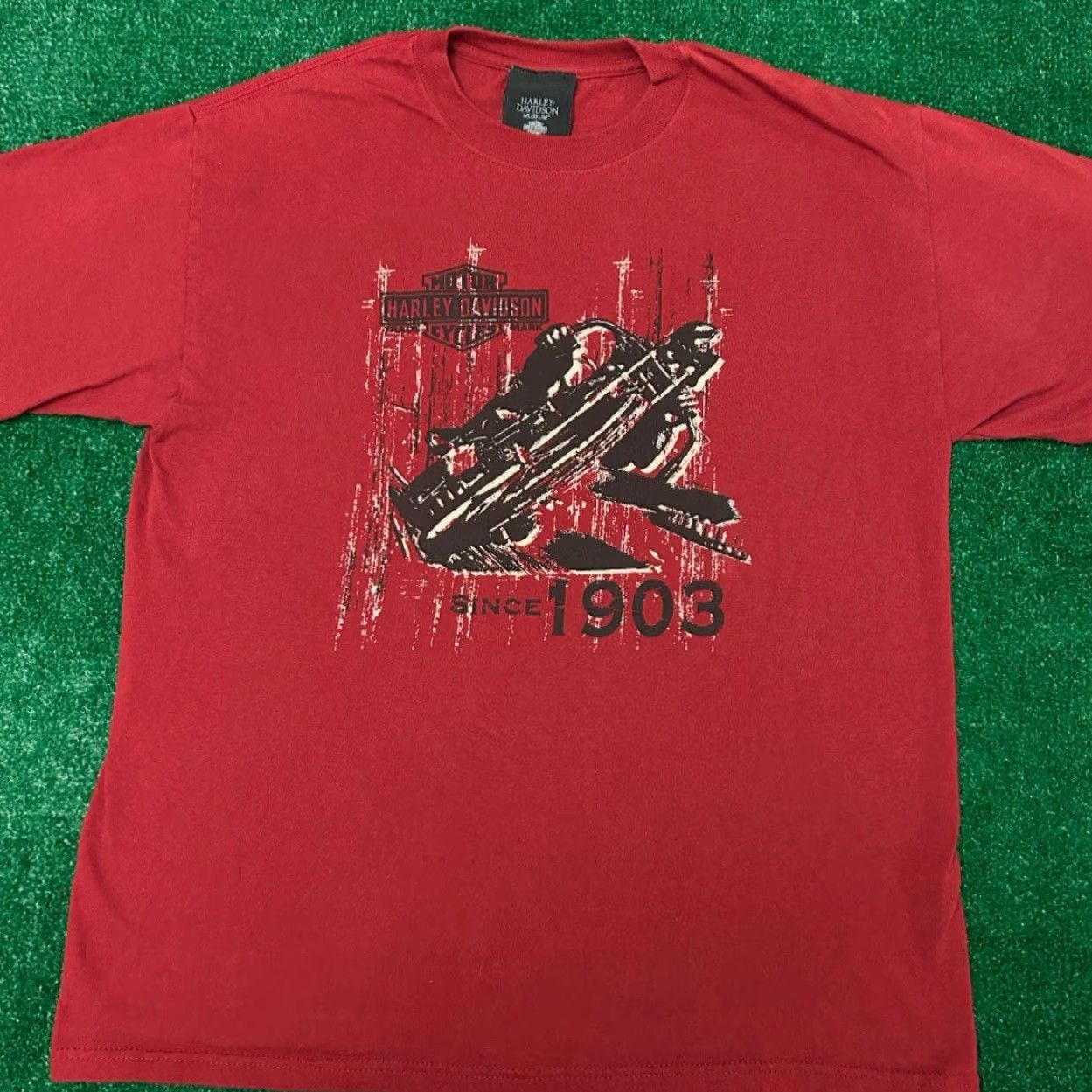 Harley Davidson VINTAGE Harley-Davidson Museum Classic Logo VTG Y2K 2008 Shirt Mens Large Red Logo 90s Biker Motorcycle Shirt Mens Size US L / EU 52-54 / 3 - 5 Thumbnail