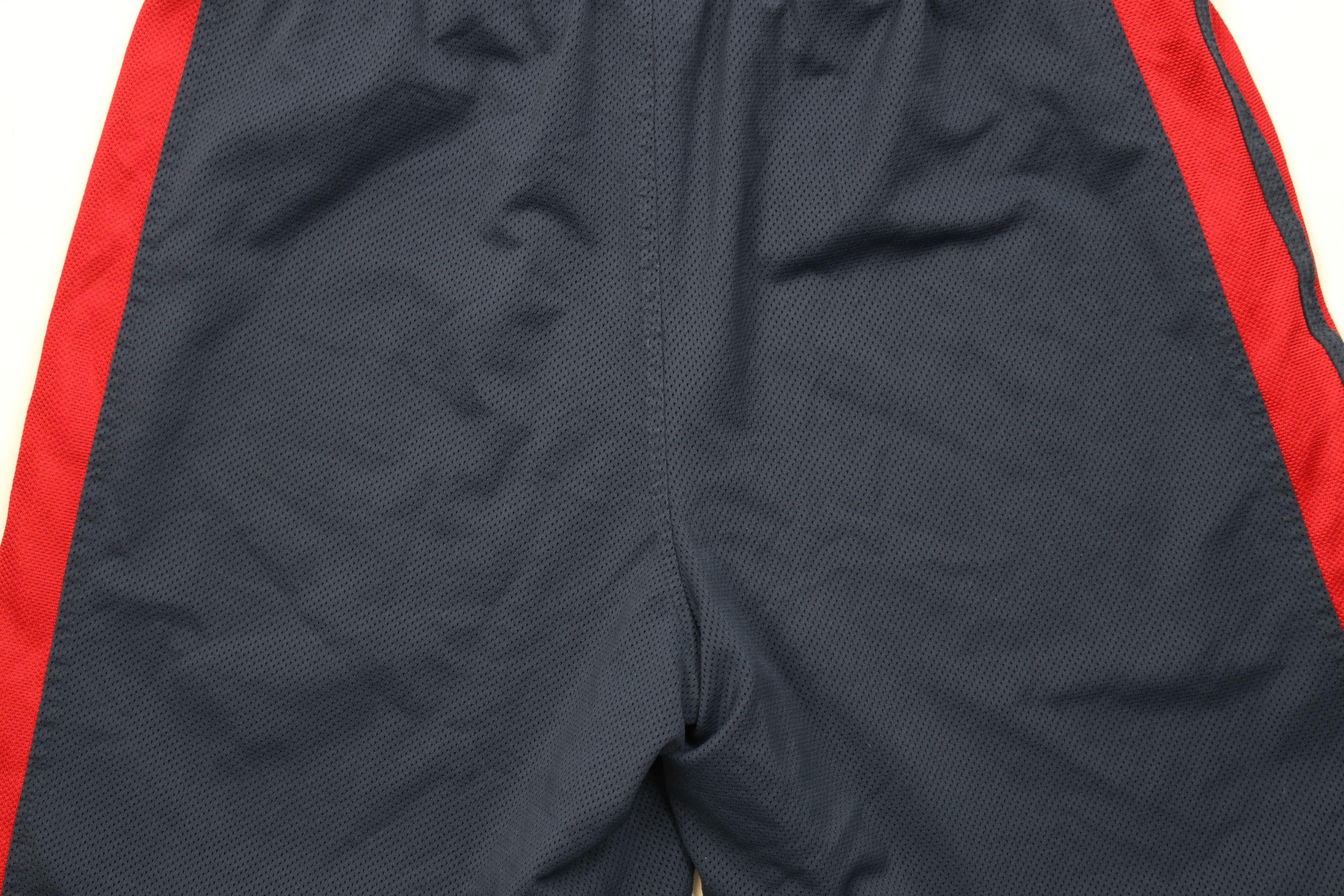 Nike Vintage Nike Basketball Scott Mini Swoosh Gym Shorts Blue Size US 34 / EU 50 - 10 Thumbnail