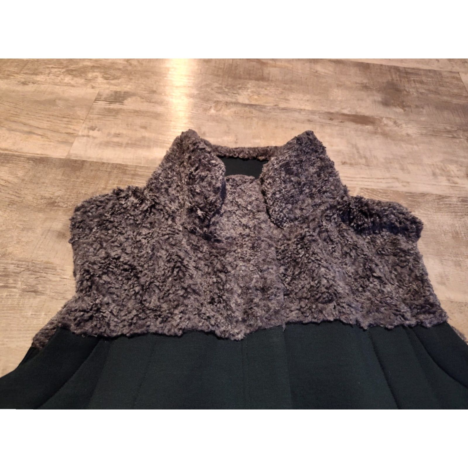 The North Face The North Face Vest Women M Green Faux Fur Thermal 3D Hybrination EUC Womens Size M / US 6-8 / IT 42-44 - 3 Thumbnail