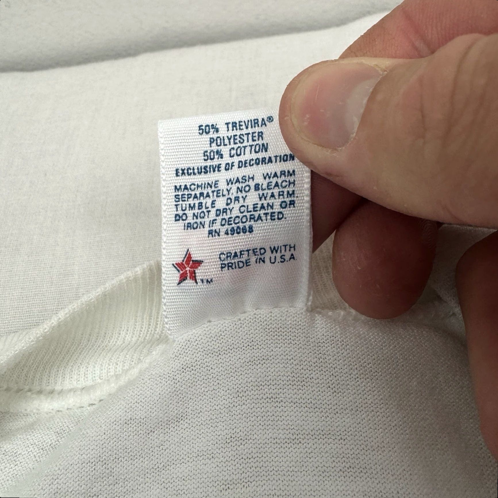 Soffe VINTAGE Soffe Shirt Adult Large White American Flag USA Pride 90s Mens Size US L / EU 52-54 / 3 - 7 Thumbnail