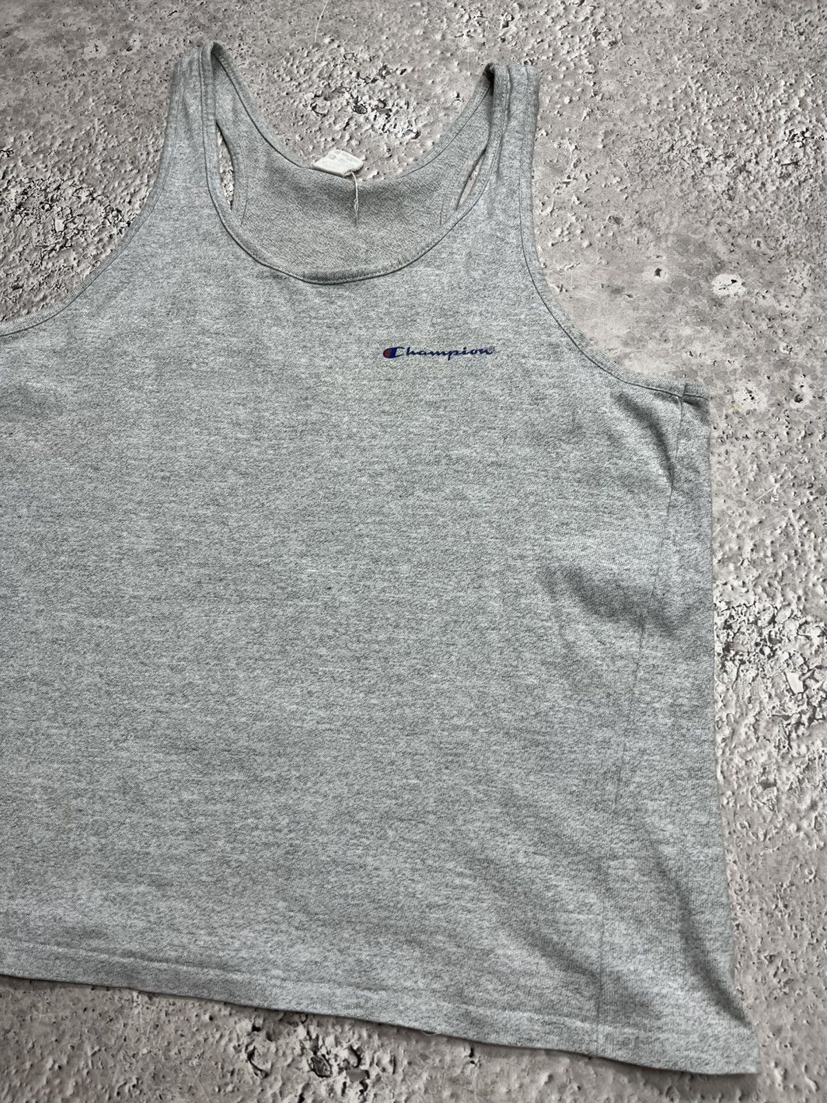 Champion Vintage Champion Tank Top Mens L Sleeveless Shirt Small Logo Size L / US 10 / IT 46 - 2 Thumbnail