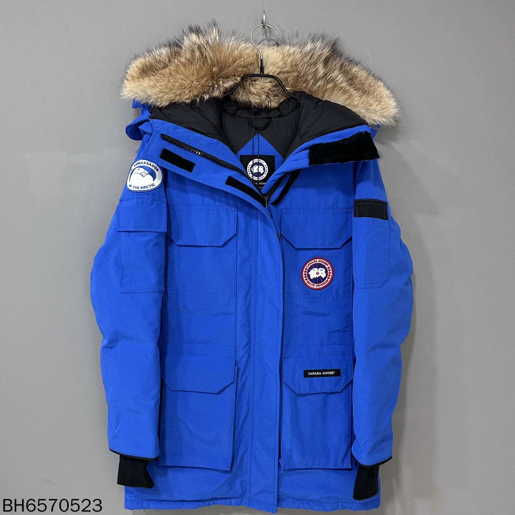 Canada Goose Canada Goose Charity L.E. Blue Expedition Down Jacket XS Size XS / US 0-2 / IT 36-38 - 2 Thumbnail
