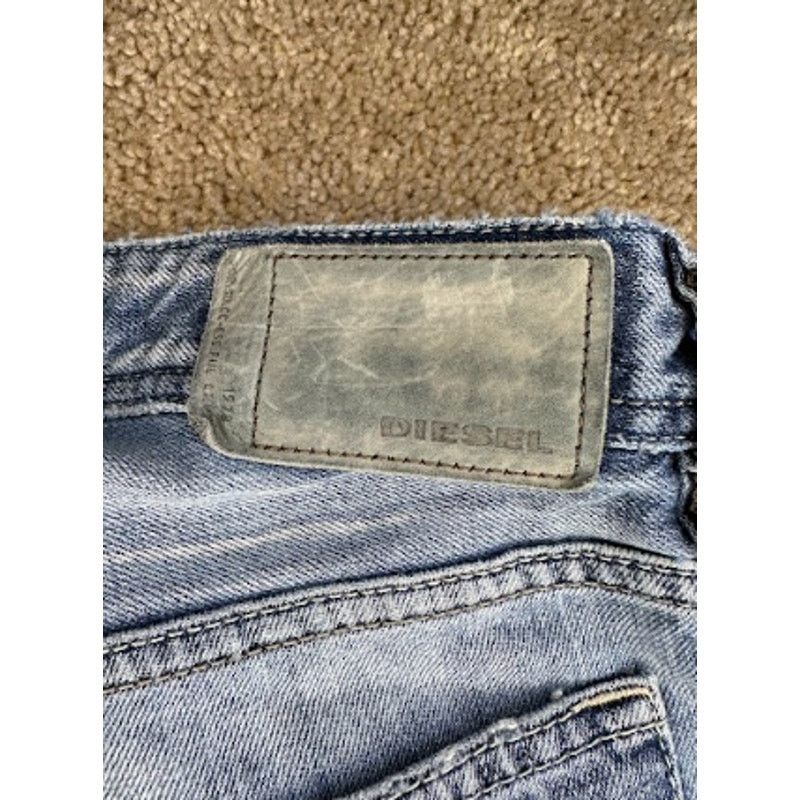 Diesel Diesel Waykee Regular Straight Leg Denim Jeans Blue W29 L32 Size US 29 - 12 Thumbnail