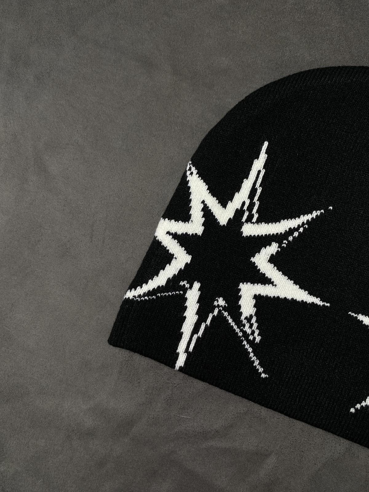 Japanese Brand Deadstock 2 Stars Graphic No Cuff Knit Black Beanie OS Size ONE SIZE - 4 Thumbnail