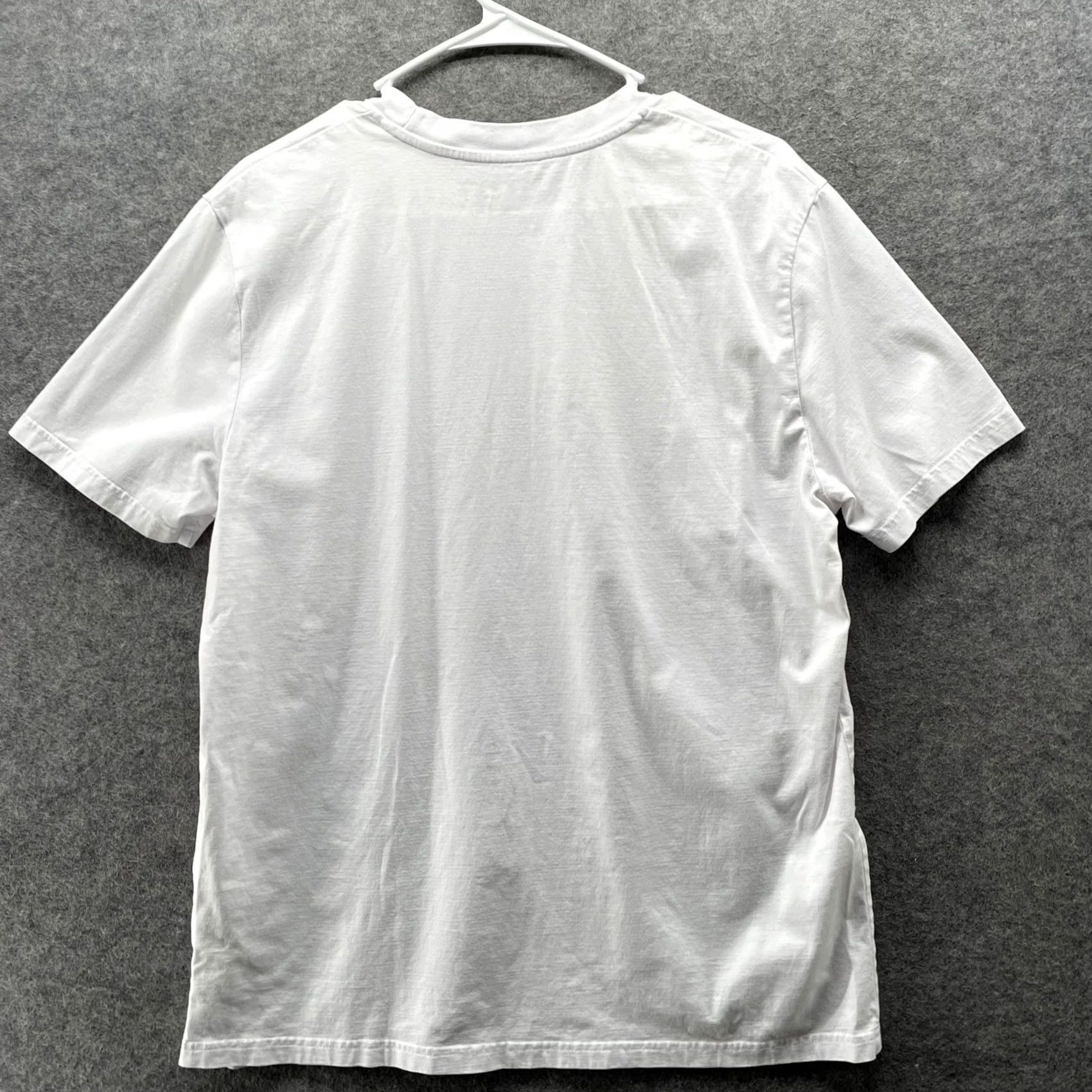 Vintage Tate Do Ho Suh Locks T-Shirt Mens L Graphic Short Sleeve White Crewneck Cotton Size US L / EU 52-54 / 3 - 2 Thumbnail
