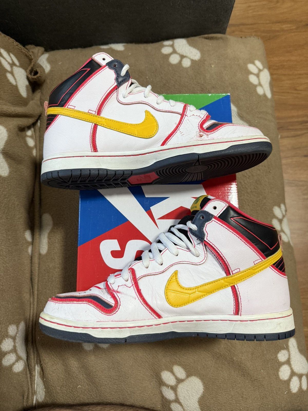 Nike Nike sb dunk high gundam unicorn Size US 10 / EU 43 - 3 Thumbnail
