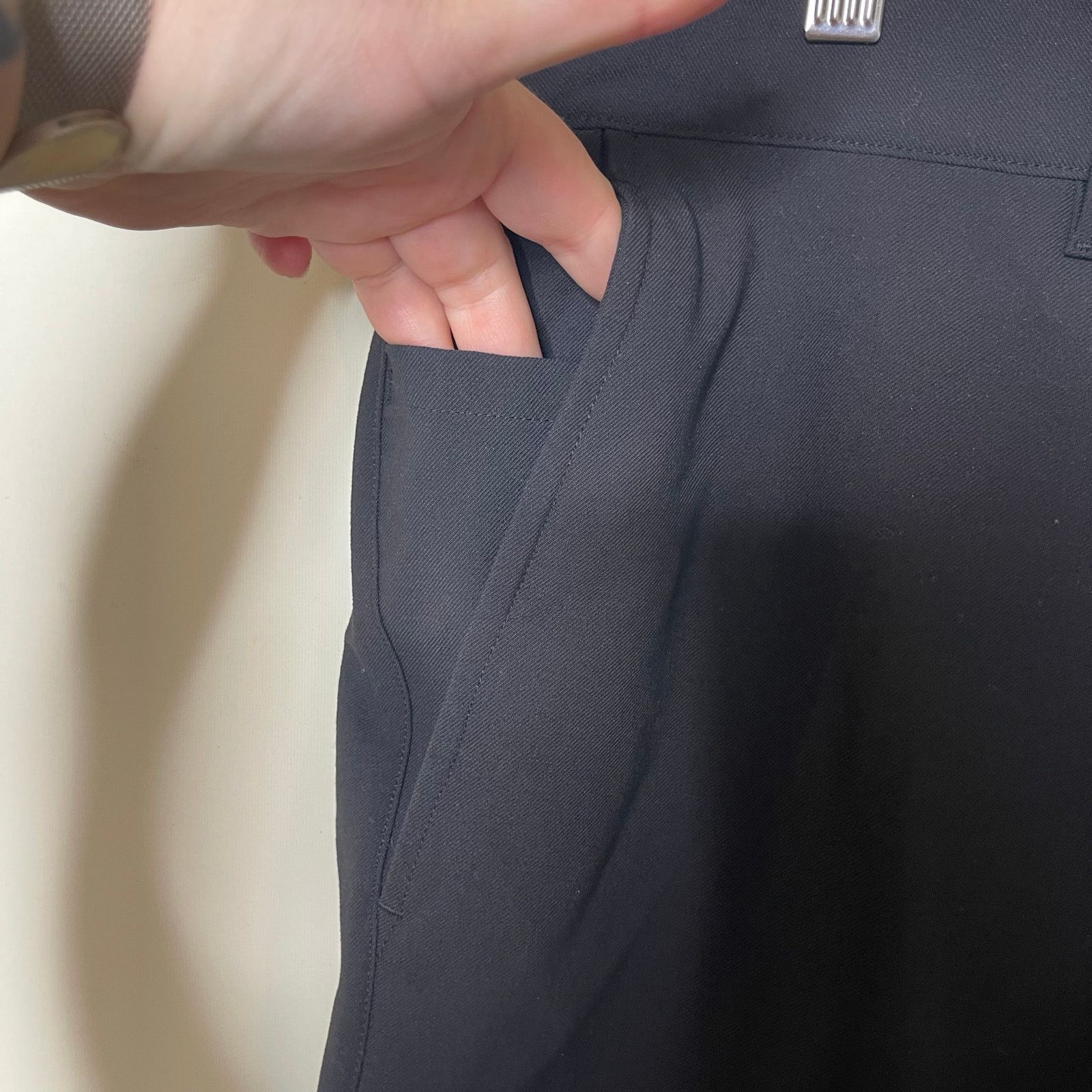 Lululemon Lululemon Men Black ABC Slim-Fit 5 Pocket Pant 36x28 Size US 36 / EU 52 - 5 Thumbnail