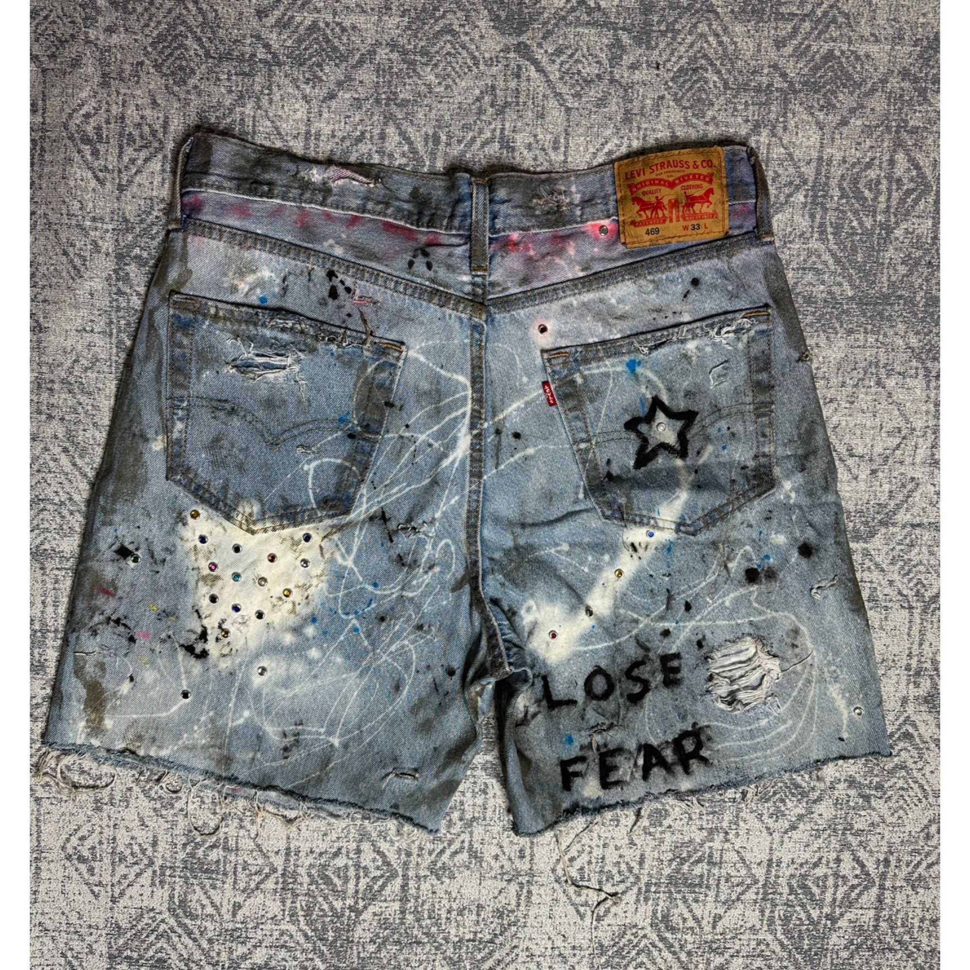 Levi's Custom Embellished Distressed Paint Stained dyed treated Lev Size US 33 - 6 Thumbnail