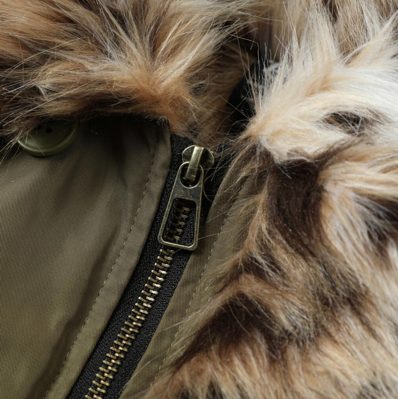 Japanese Brand Black Quilted Bomber Jacket with Faux Fur Trim Size US M / EU 48-50 / 2 - 4 Thumbnail