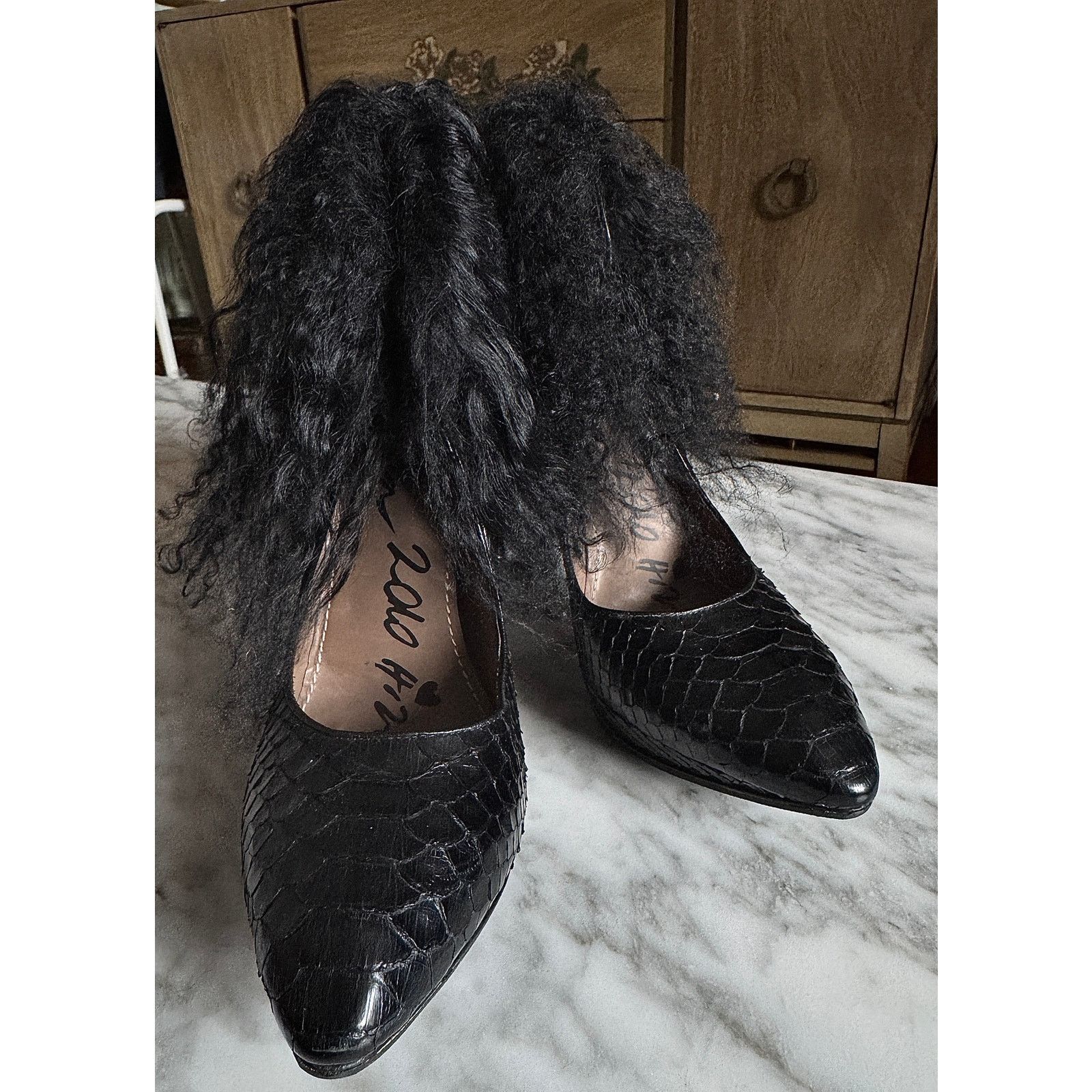 Lanvin Lanvin AW10 Python & Mongolian Lamb Fur Heels Black Size US 7.5 / IT 37.5 - 2 Thumbnail