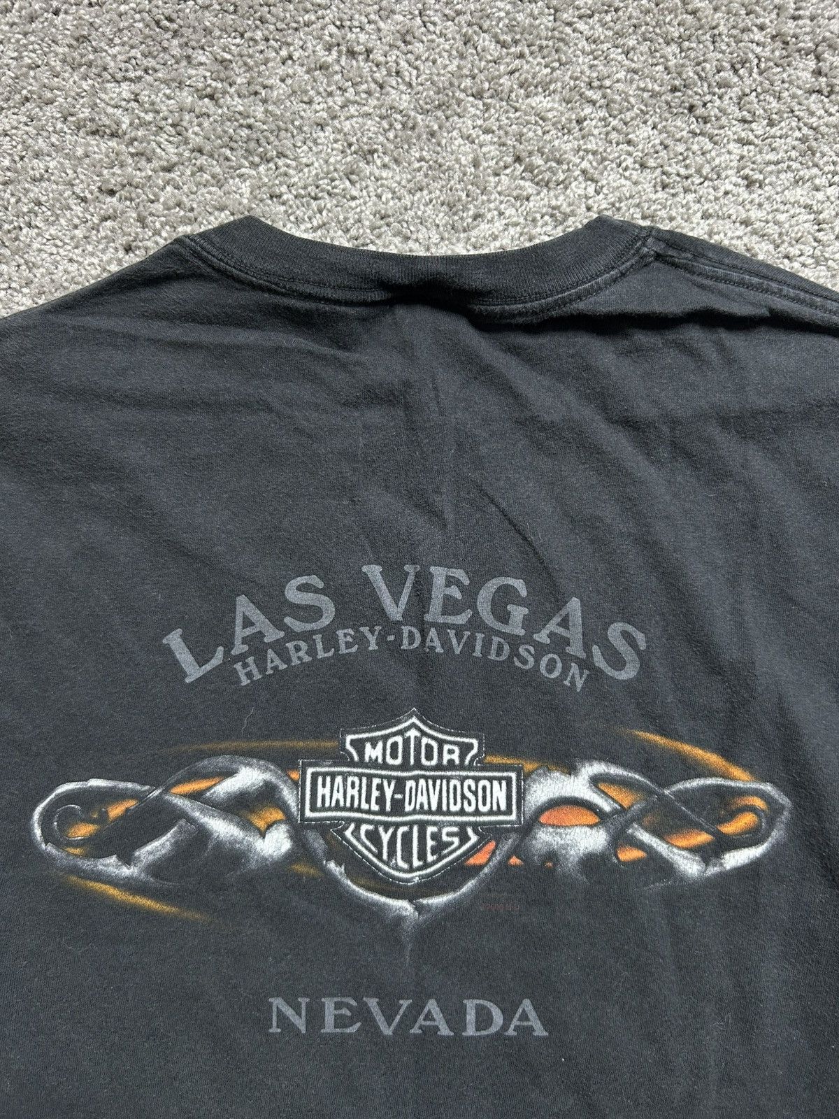 Harley Davidson Vintage Y2K Harley Wolf Flame Tee Made in USA Las Vegas Size US L / EU 52-54 / 3 - 6 Thumbnail