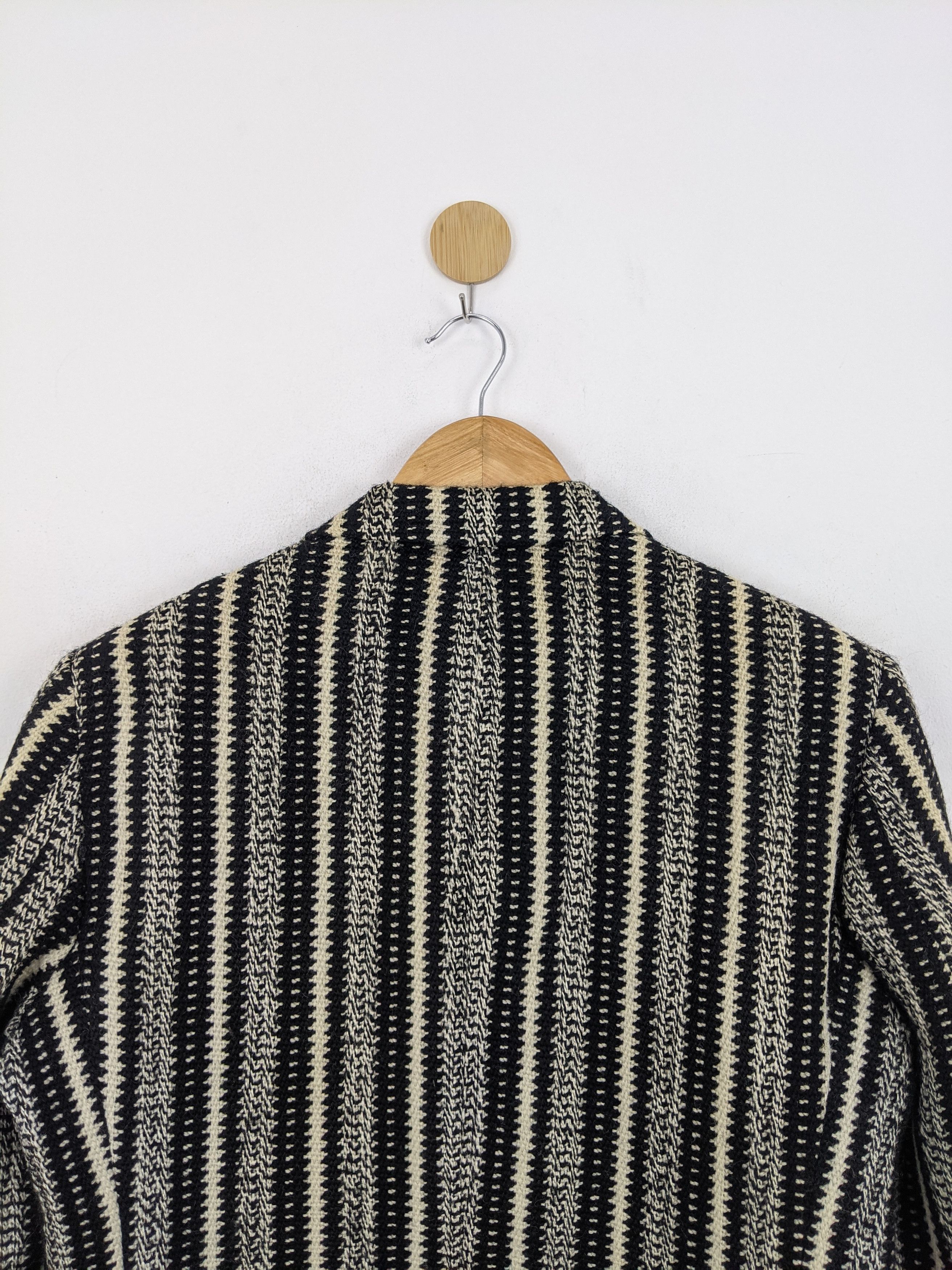 Japanese Brand Vintage Japanese Brand Native Striped Jacket MJ0126Z Size US M / EU 48-50 / 2 - 4 Thumbnail