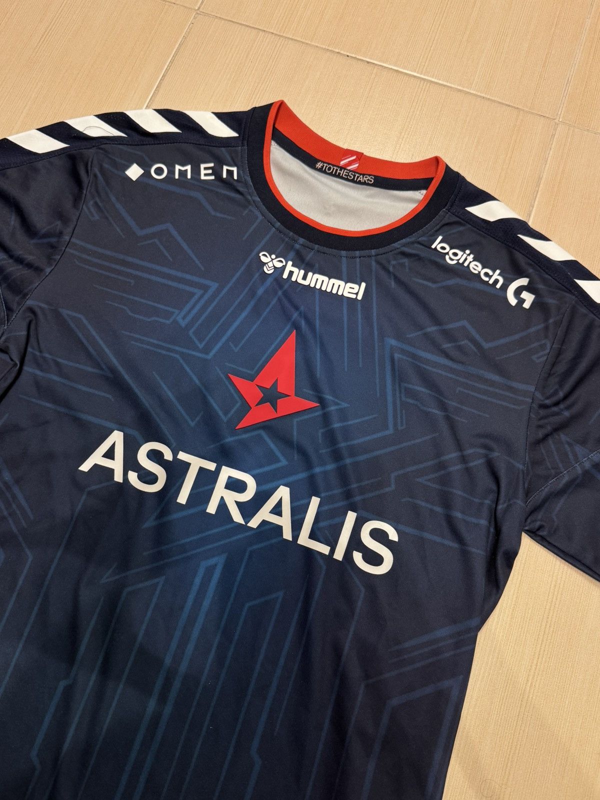 Hummel Astralis 2021-22 Game Shirt CS:GO Hummel Jersey Mens XS S Size US XS / EU 42 / 0 - 2 Thumbnail