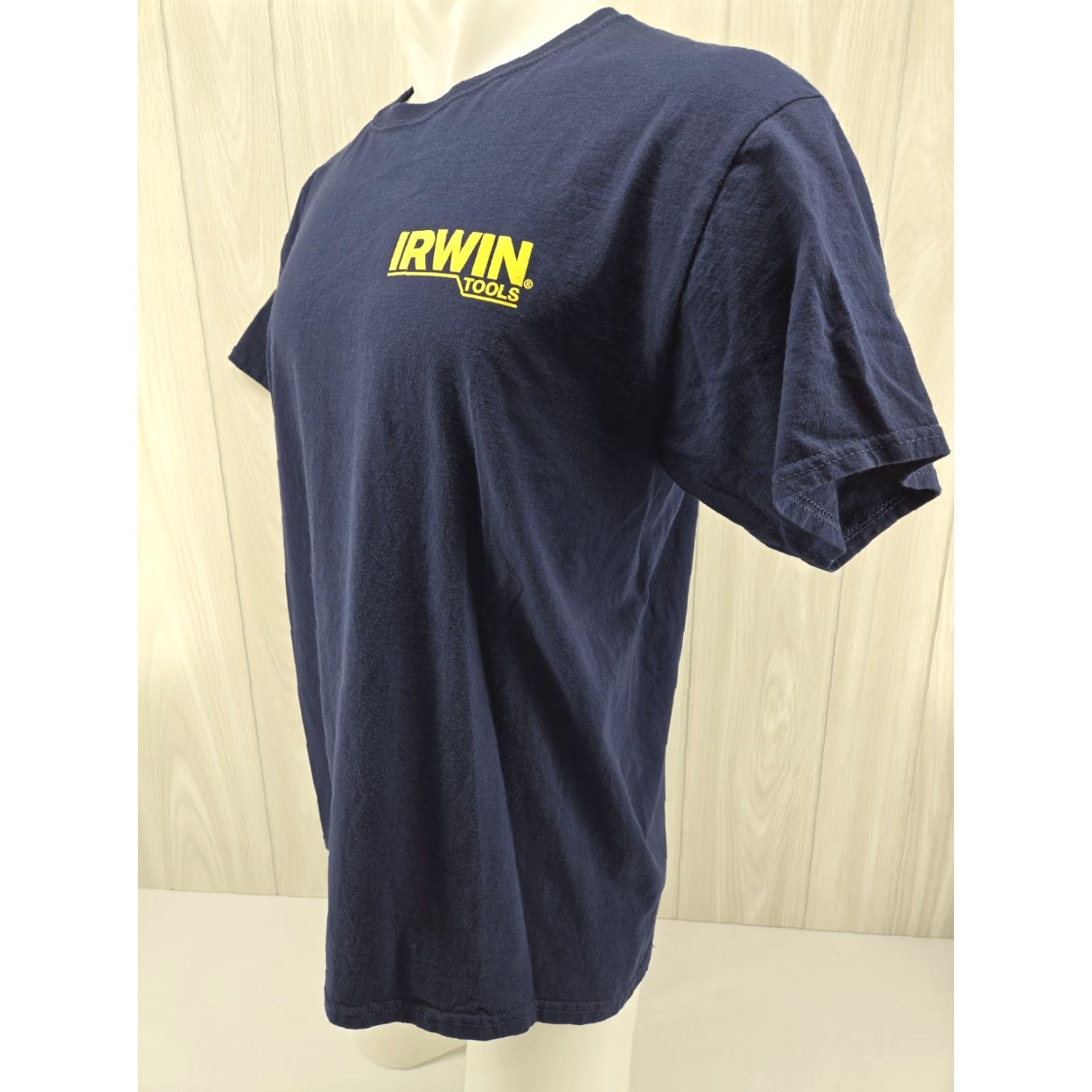 Fruit Of The Loom VINTAGE Irwin Tools T Shirt LARGE Blue National Tradesmen Day Workwear Men Shirt Short Sleeve Cotton Logo 2000s Size US L / EU 52-54 / 3 - 4 Thumbnail