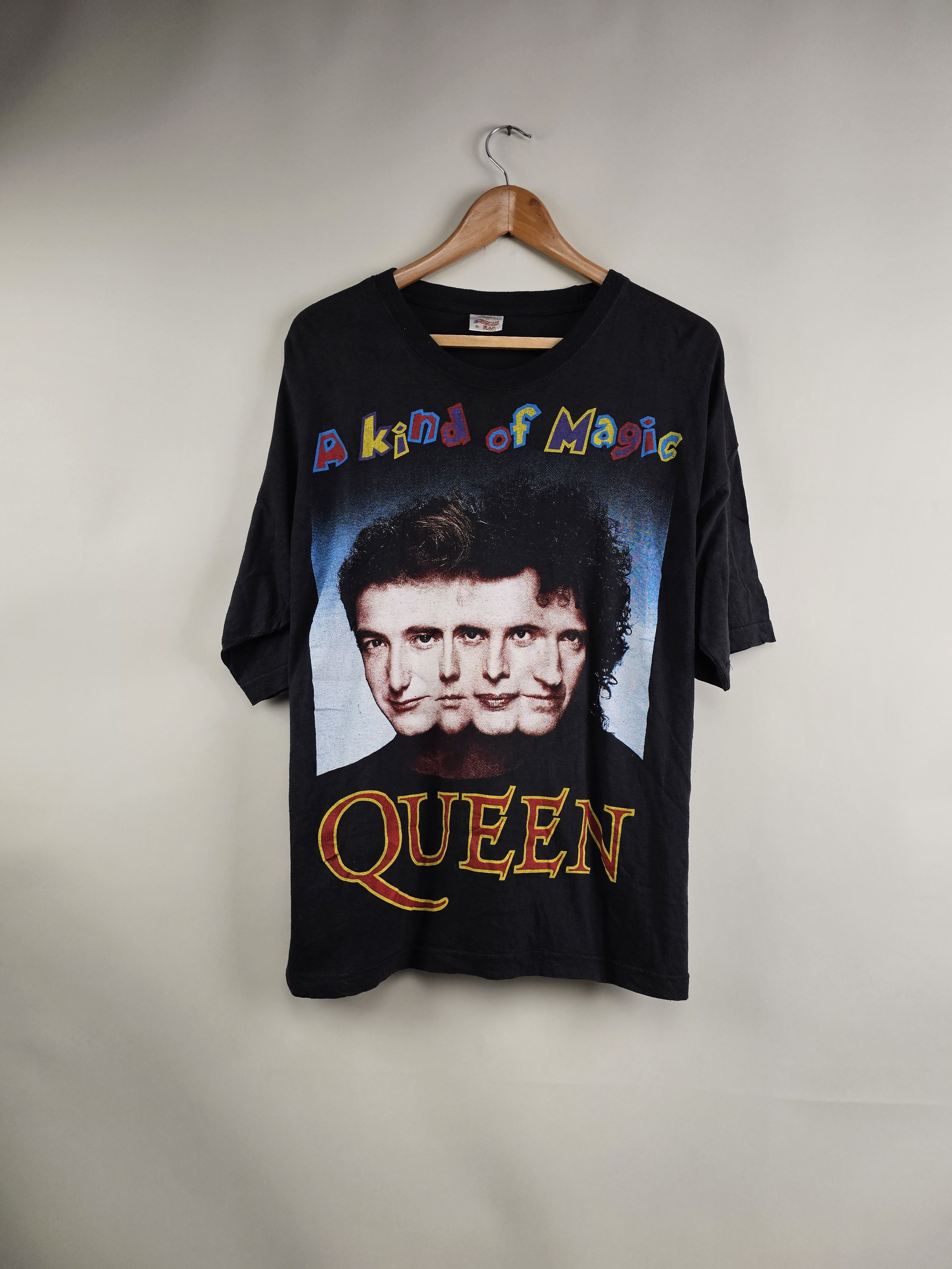 Band Tees 90s Queen A kind of magic The Great pretender Freddie Size US XL / EU 56 / 4 - 1 Thumbnail
