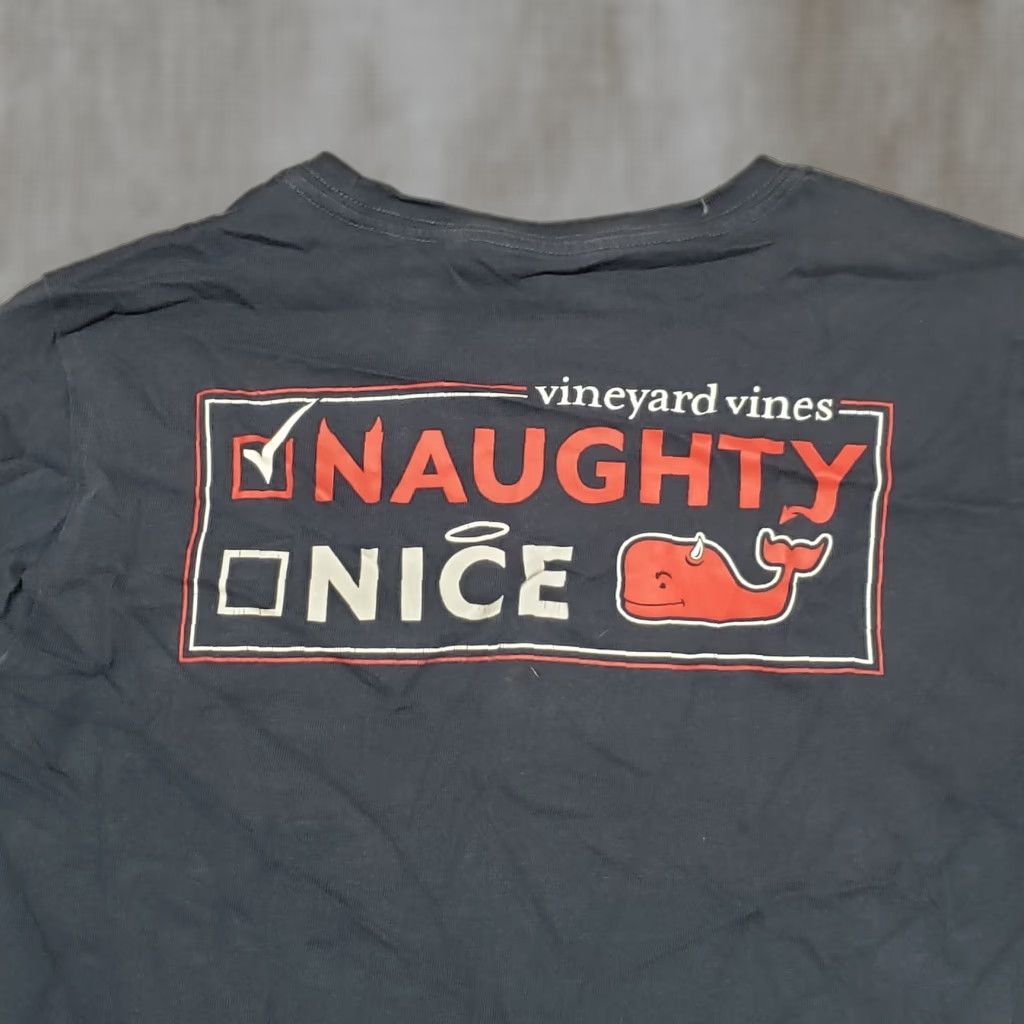 Vineyard Vines Vineyard Vines Shirt Mens Adult M Medium Blue Naughty or Nice Whale Pocket Crew Neck Long Sleeve T-Shirt Size US M / EU 48-50 / 2 - 1 Thumbnail