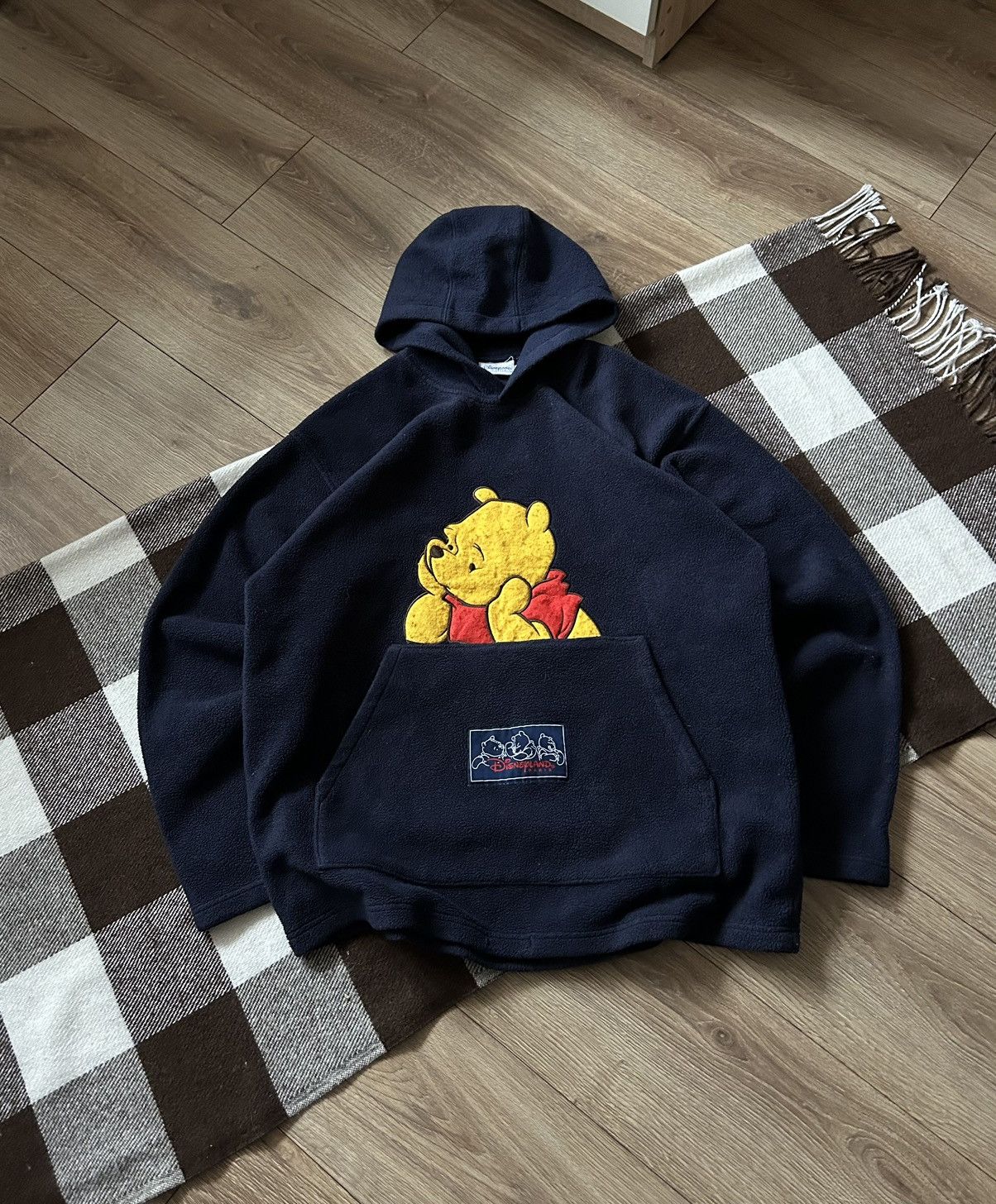 Disney × Vintage Vintage Winnie Pooh big logo hoodies mens fleece Size US L / EU 52-54 / 3 - 1 Thumbnail
