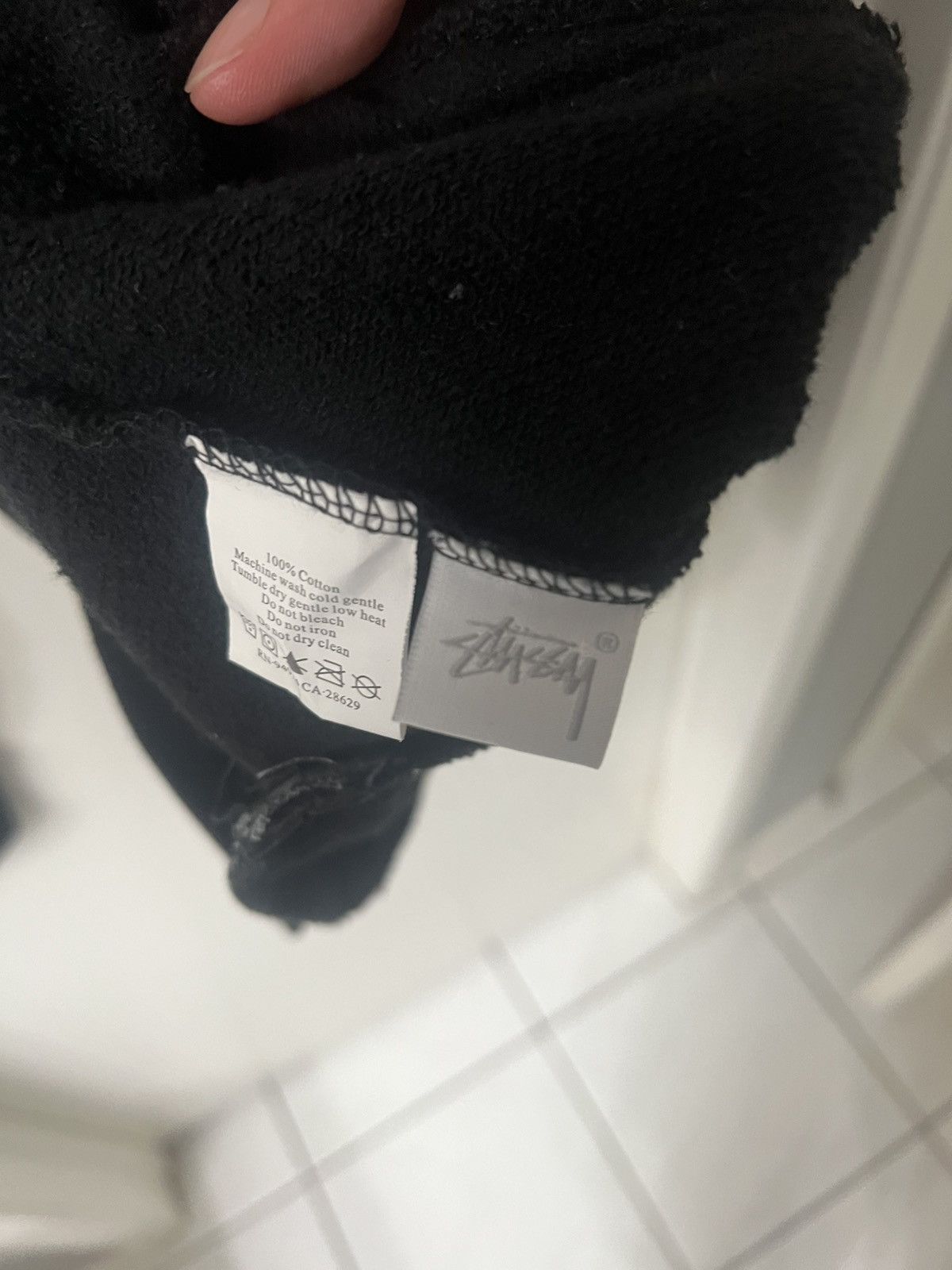 Stussy Vintage stussy black button up sweater Size US L / EU 52-54 / 3 - 7 Thumbnail