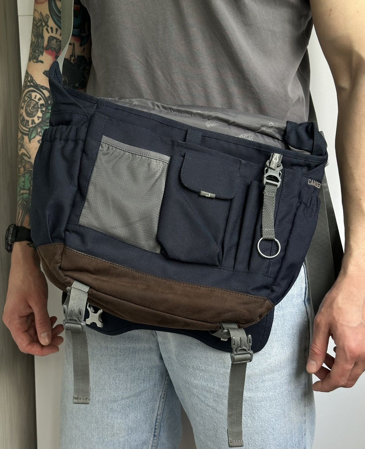 Jack Wolfskin Jack Wolfskin Camden Town Messenger Bag Navy Blue Crossbody Size ONE SIZE - 6 Thumbnail