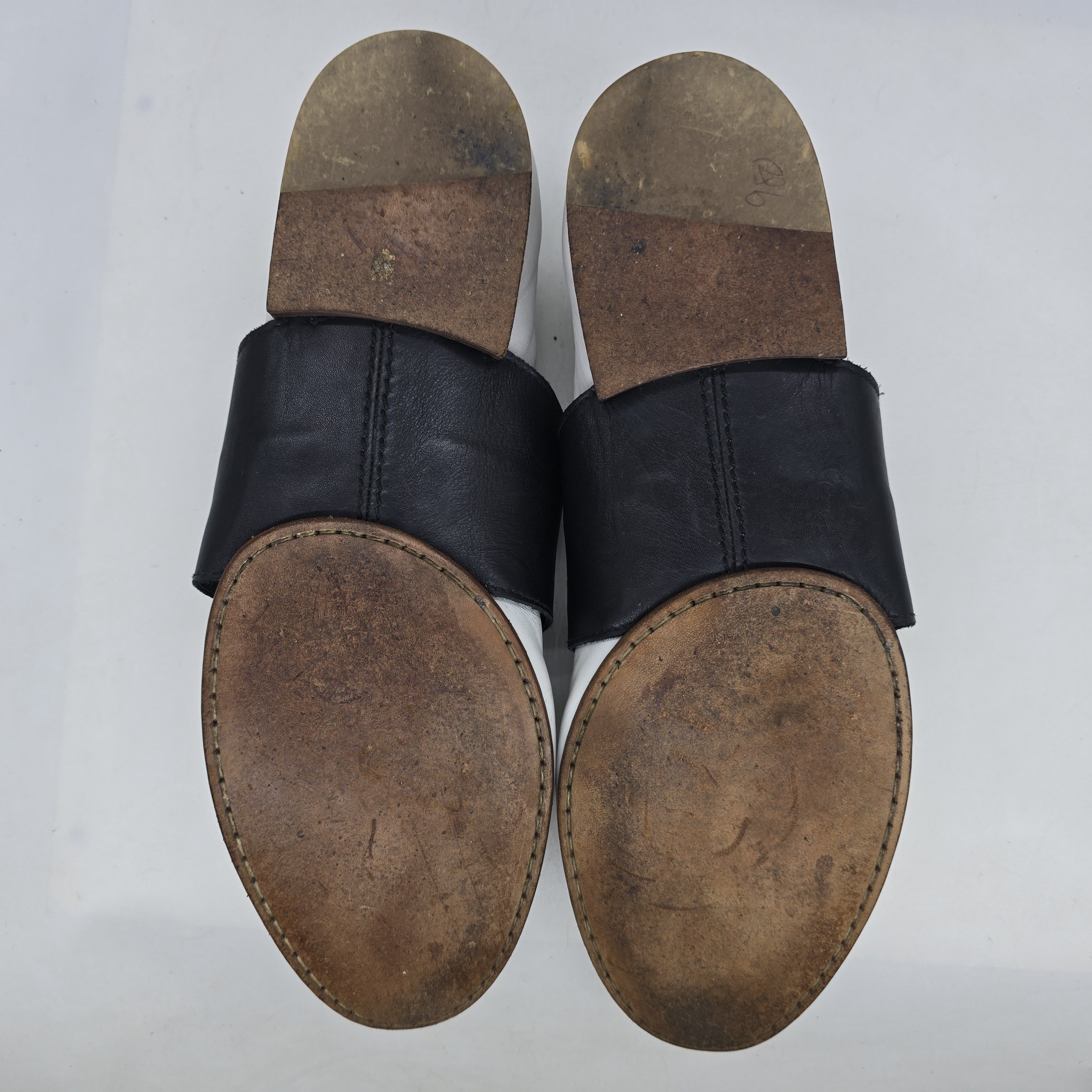 Maison Margiela Maison Margiela - Archival Elastic Band Loafer Size US 9 / EU 42 - 7 Thumbnail