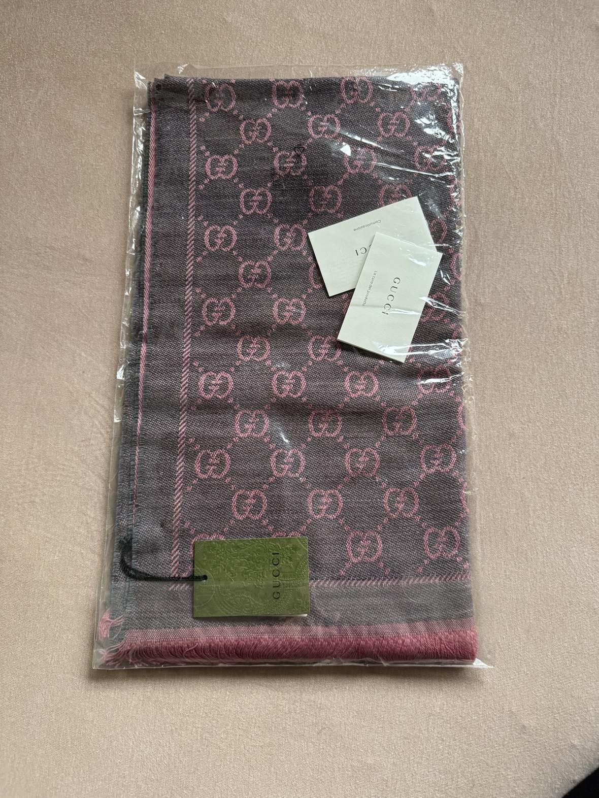 Gucci Gucci scarf Size ONE SIZE - 2 Thumbnail