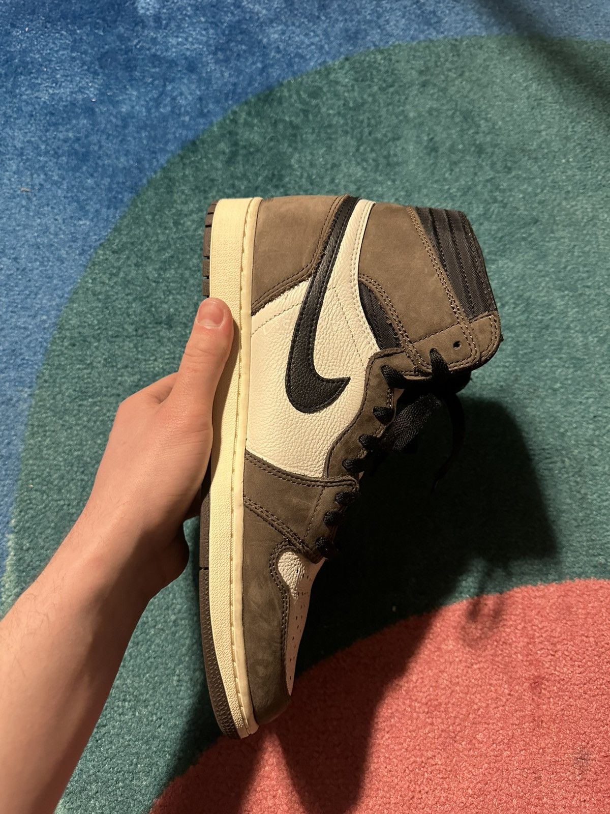 Jordan Brand × Nike × Travis Scott Travis Scott x Air Jordan 1 Retro High OG ‘Mocha’ Size US 11.5 / EU 44-45 - 11 Thumbnail