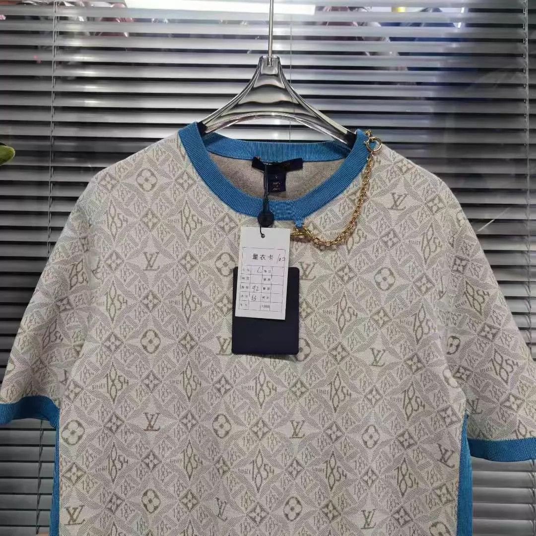 Louis Vuitton LV Monogram All Over Print Knit SS Tee L BNWT Size L / US 10 / IT 46 - 3 Thumbnail