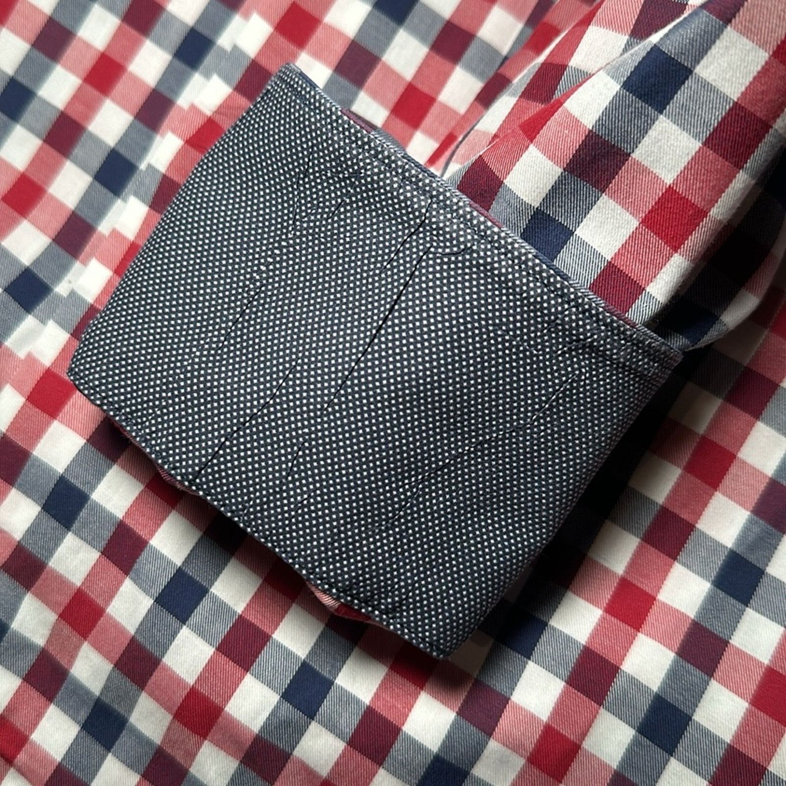 BUGATCHI Bugatchi Uomo Long Sleeve Button Down - 15 32/33 (Medium) Size US M / EU 48-50 / 2 - 6 Thumbnail