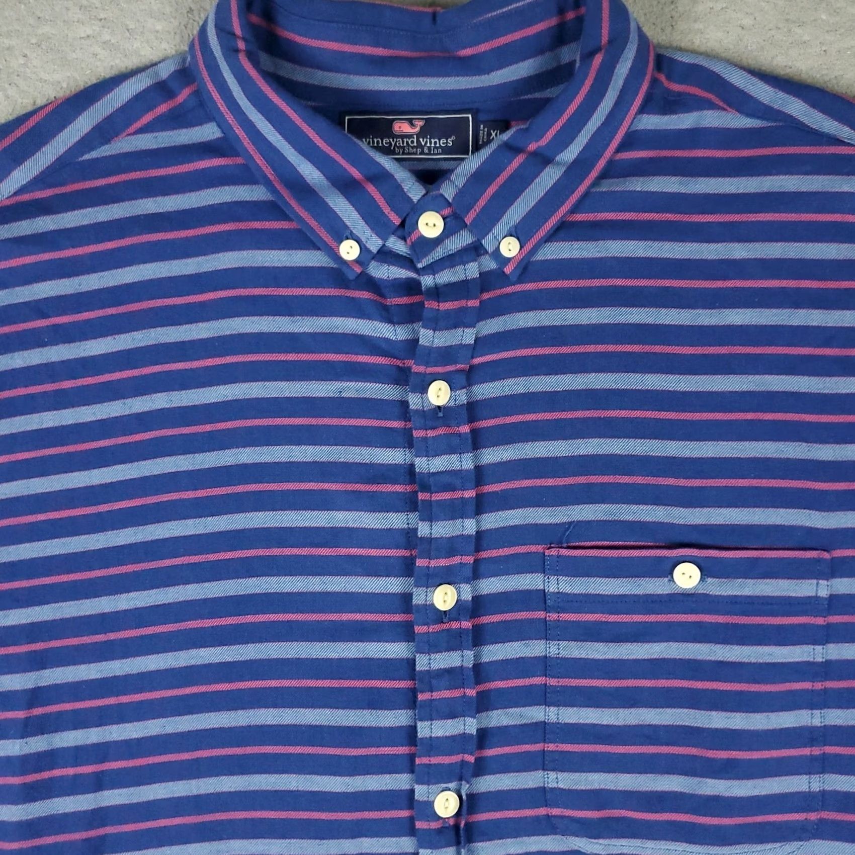 Vineyard Vines Vineyard Vines Shirt Mens XL Blue Striped Button-Up Short Sleeve, Cotton, Woven, Collar-Down, Classic, Preppy, 90s? Size US XL / EU 56 / 4 - 2 Thumbnail
