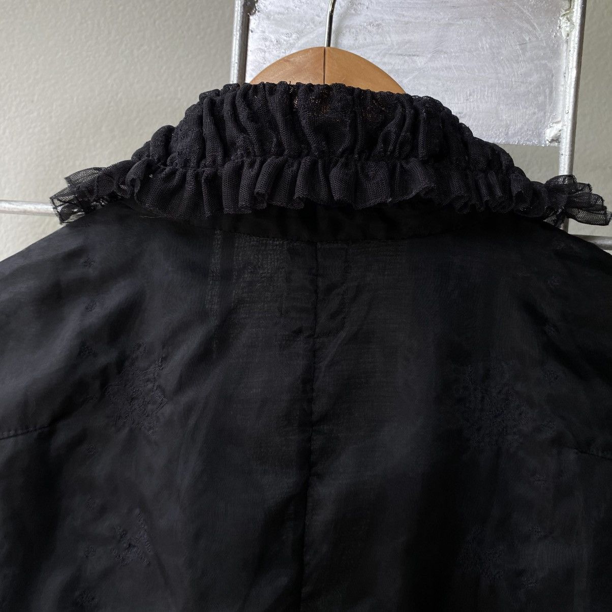 Issey Miyake Haat Black Snowflake Twins Sheer Lace Blouse Size L / US 10 / IT 46 - 13 Thumbnail
