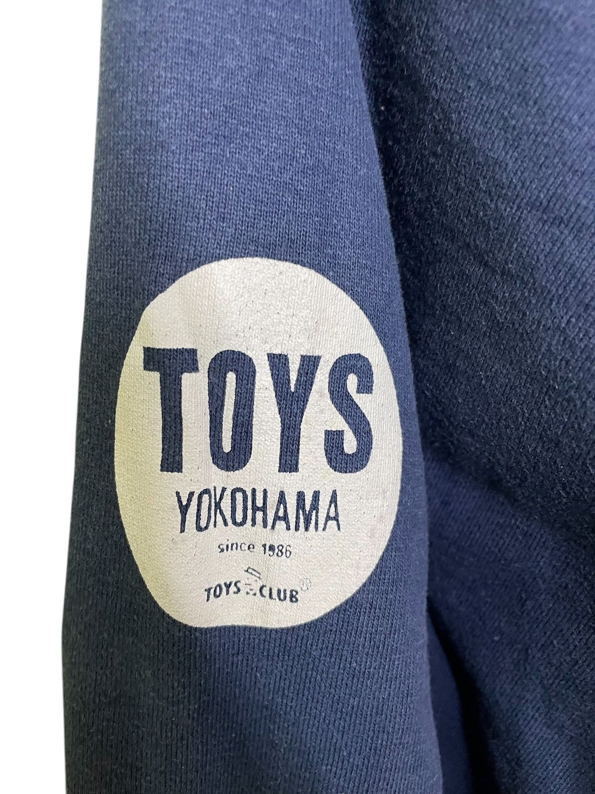 Other TOYS CLUB v neck small logo printed sweatshirt color blue Size US M / EU 48-50 / 2 - 9 Thumbnail