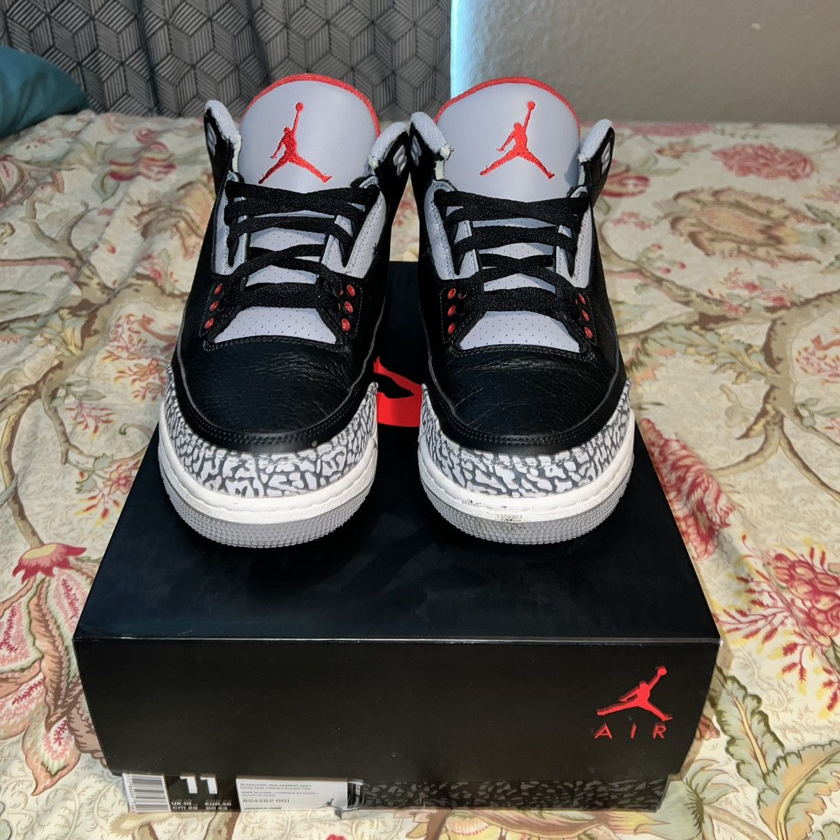 Air Jordan 3 “black cement”
