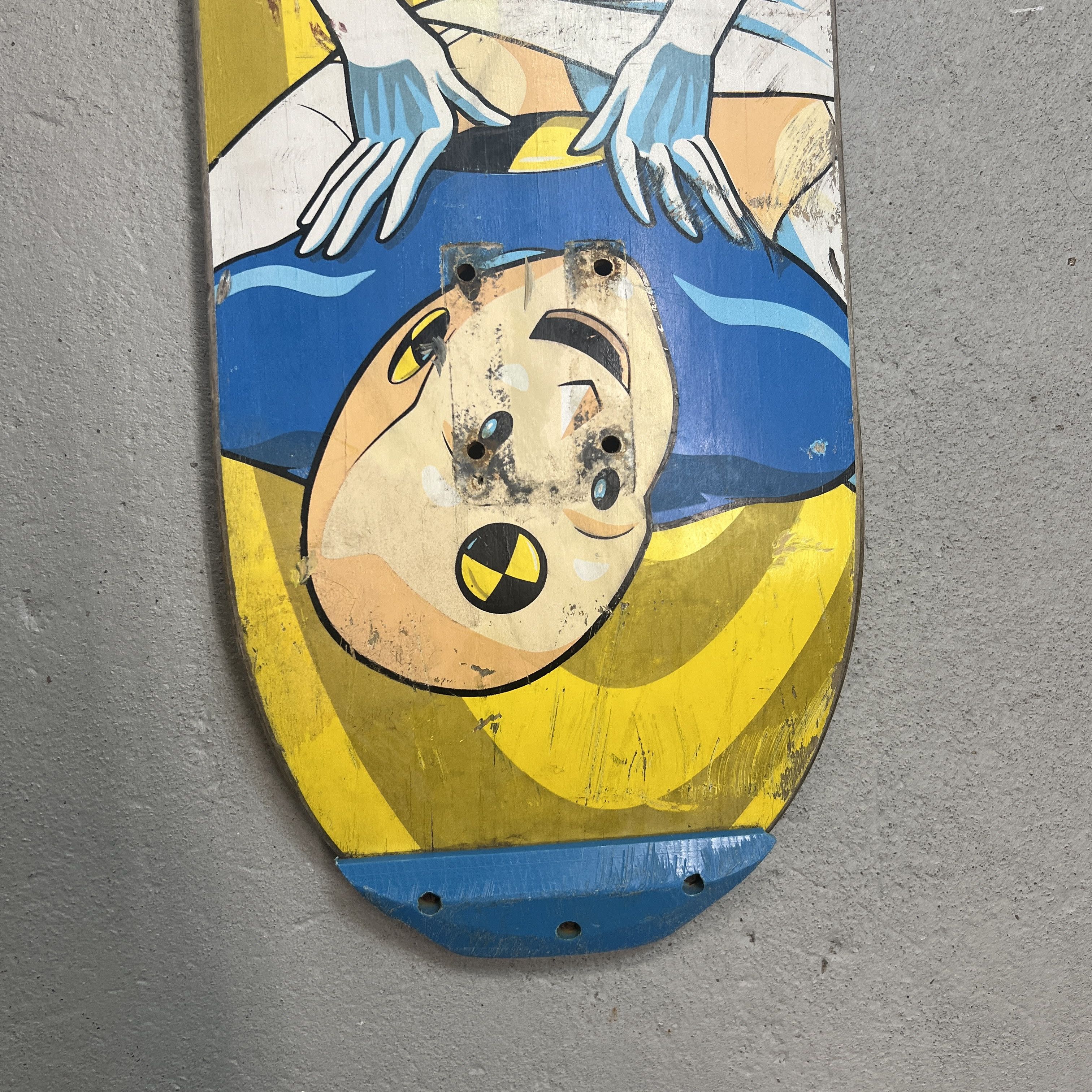 Hook-Ups Hook-Ups 1990s Nurse with Dummy Skateboard Size ONE SIZE - 4 Thumbnail