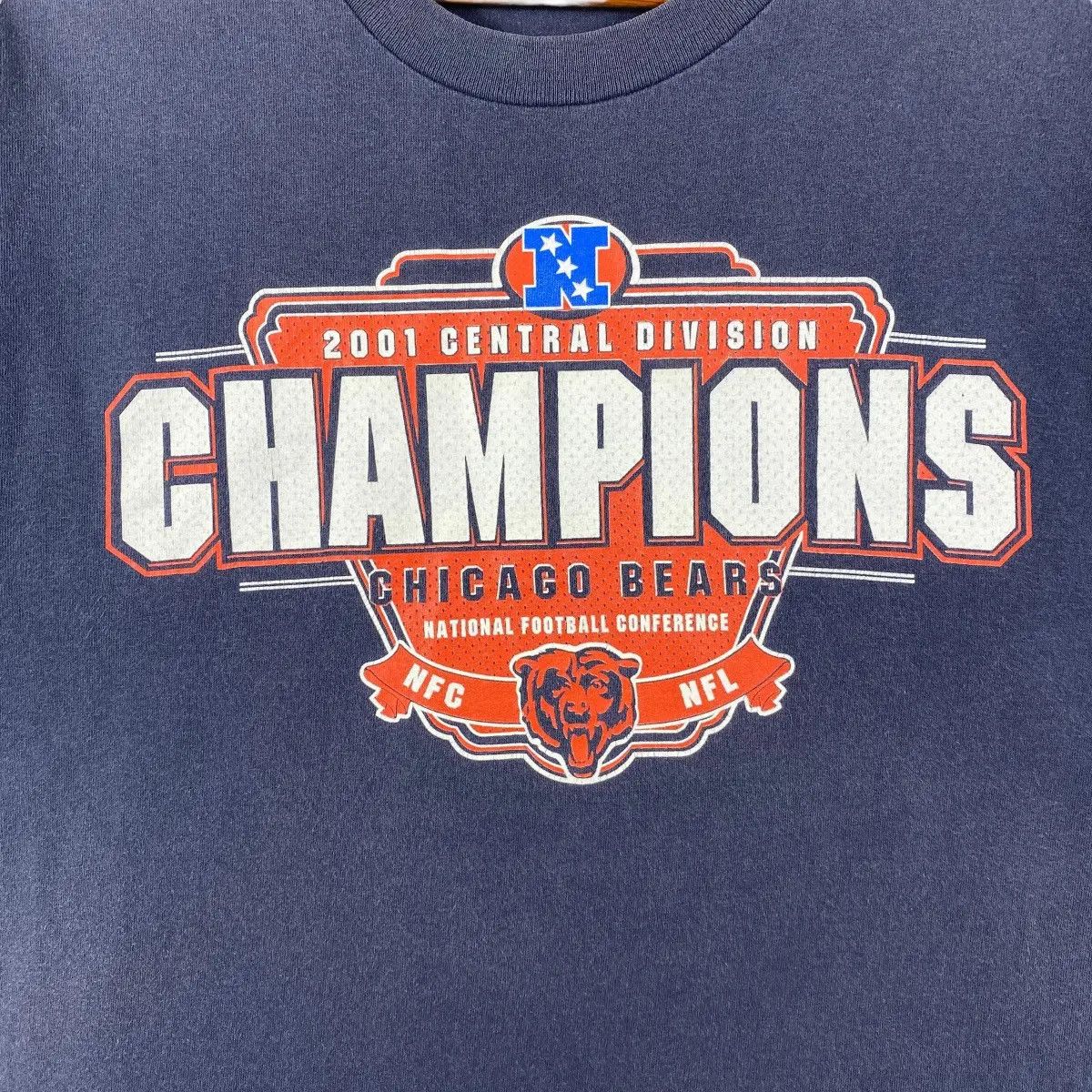 NFL × Vintage Vintage CHICAGO BEARS Champions 2001 Central Division Tee Size US L / EU 52-54 / 3 - 2 Thumbnail