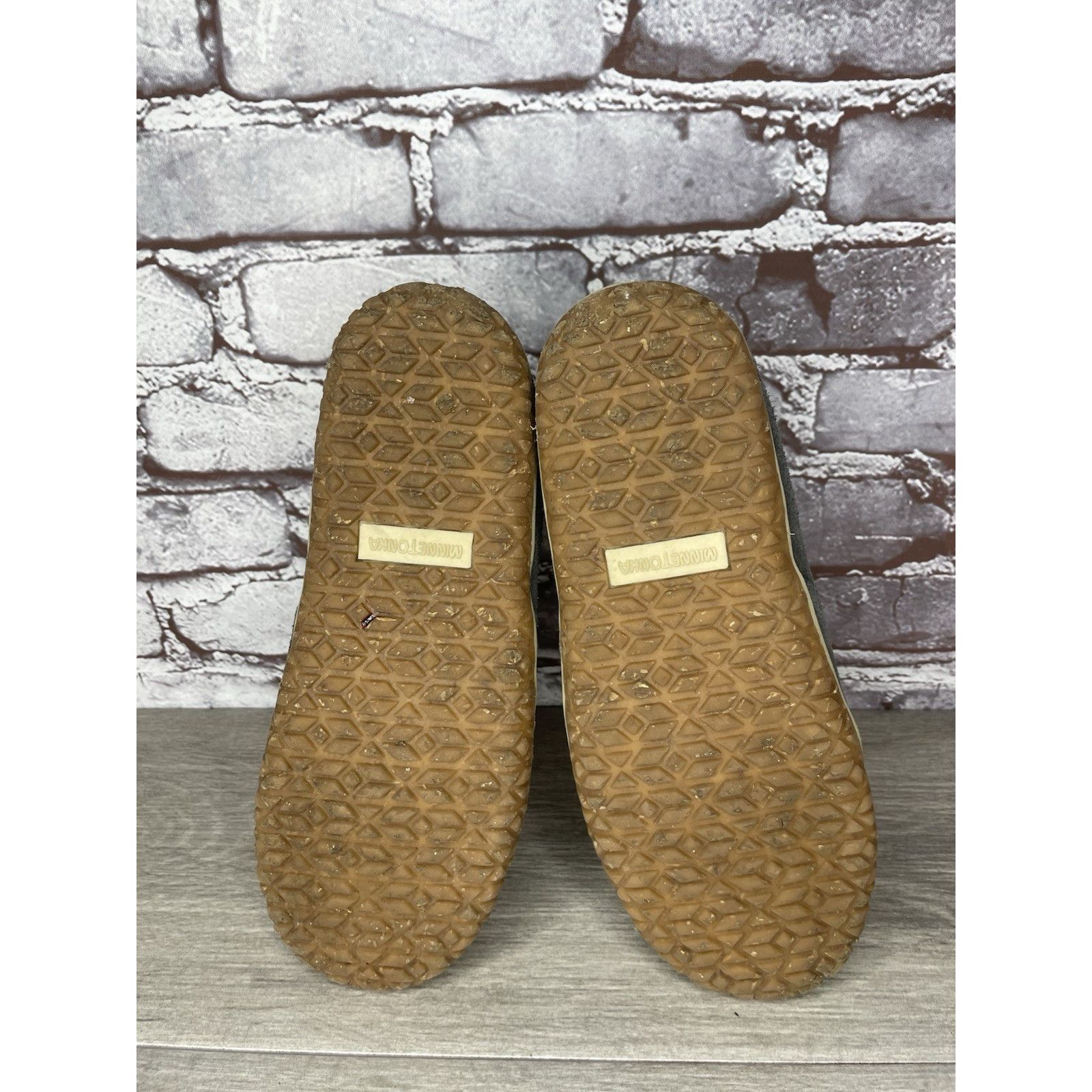 Minnetonka Minnetonka Tucson Gray Suede Southwestern Fur Lined Booties Size US 7 / IT 37 - 9 Thumbnail