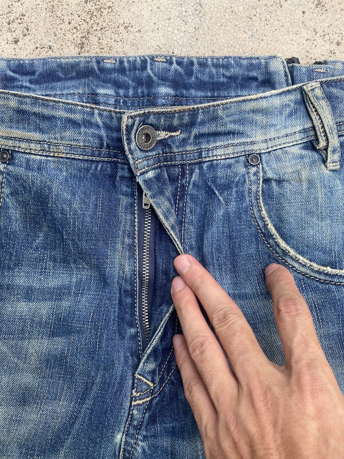 Designer × Diesel Diesel Distressed Claw Mark Faded Denim Jeans Size US 30 / EU 46 - 6 Thumbnail