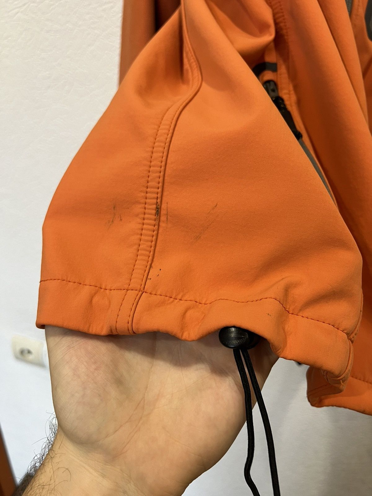 Carhartt Carhartt Vintage Orange Nylon Jacket Mens Size US S / EU 44-46 / 1 - 6 Thumbnail