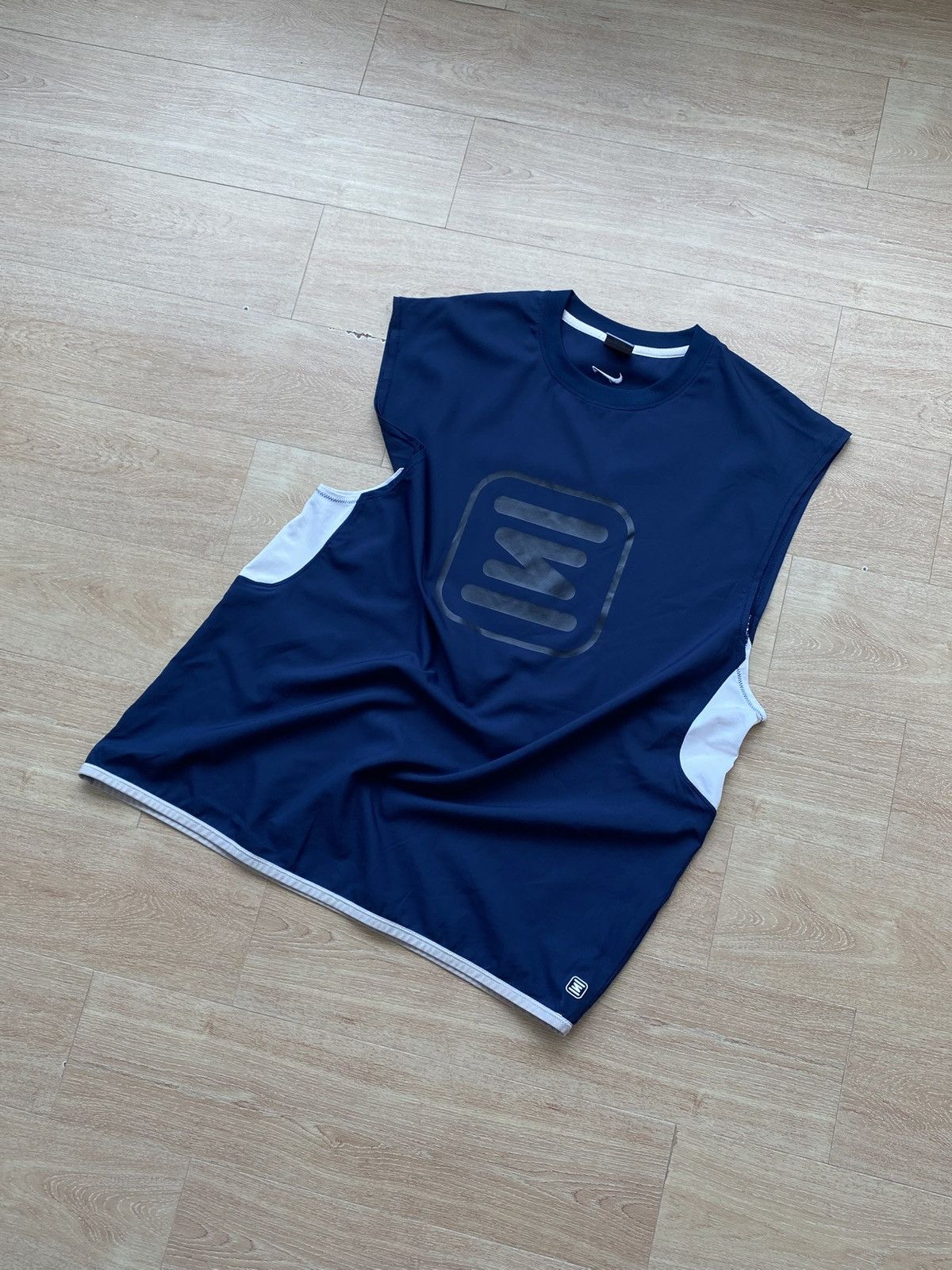 Nike Vintage 2000’s Navy Nike Shox Tank Top✨ Size US XL / EU 56 / 4 - 7 Thumbnail