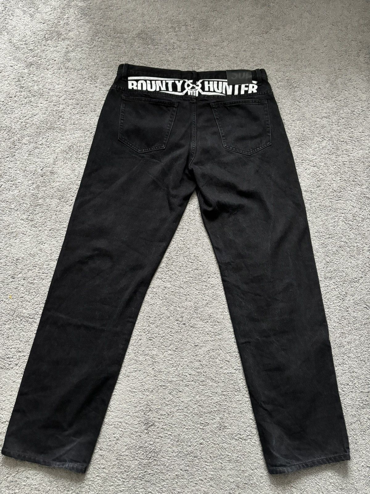 Bounty Hunter × Streetwear × Supreme Supreme x Bounty Hunter Black 