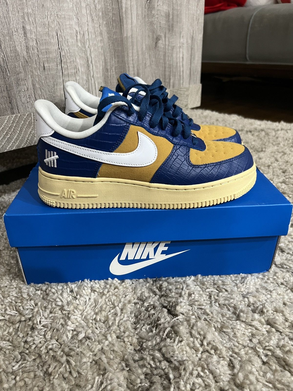 Nike × Undefeated Undefeated x Nike Air Forces 1 Low SP Size US 6.5 / EU 39-40 - 2 Thumbnail