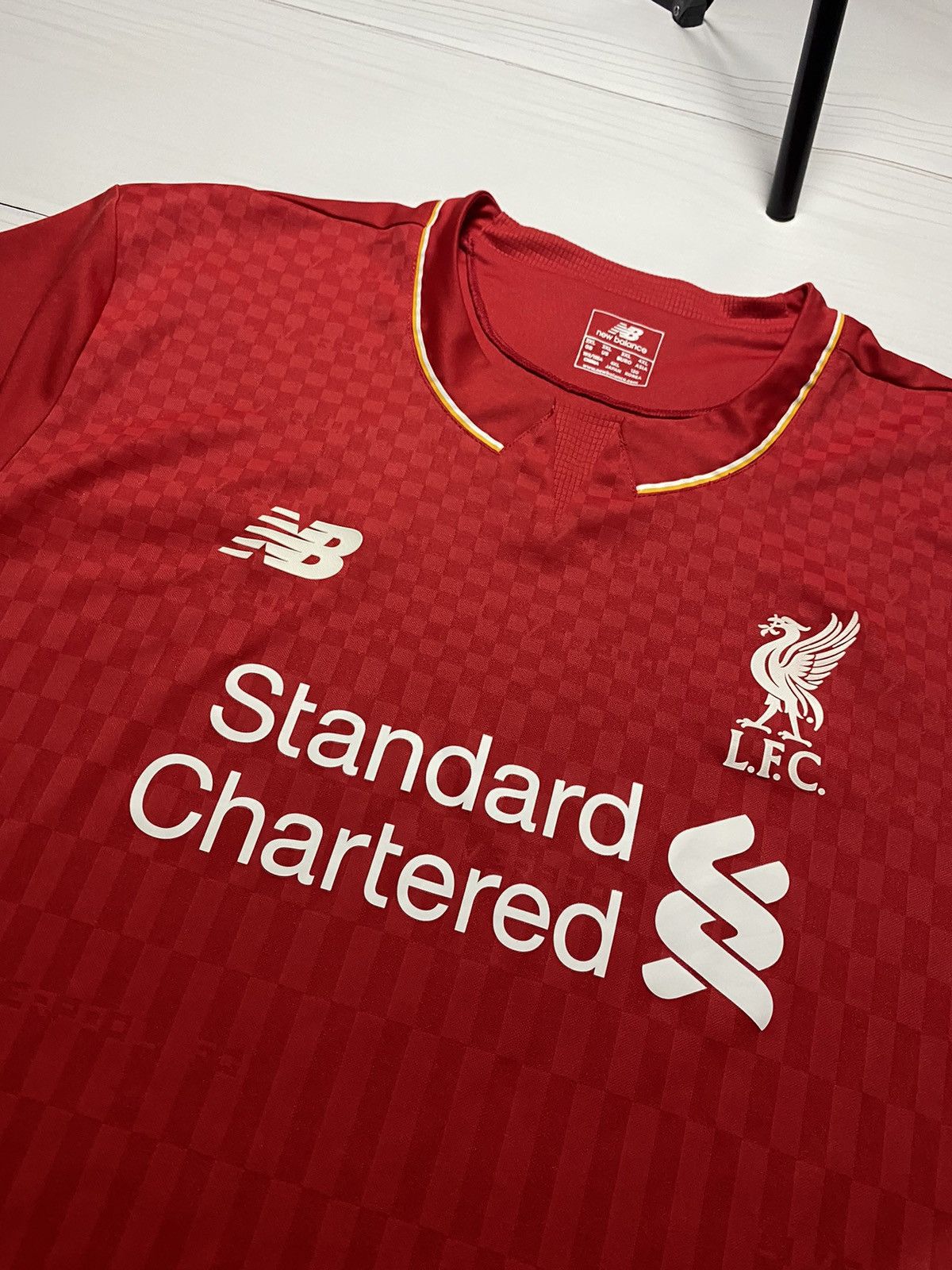 New Balance Liverpool 2015/16 Home Football Shirt Soccer Jersey Size US XXL / EU 58 / 5 - 7 Thumbnail