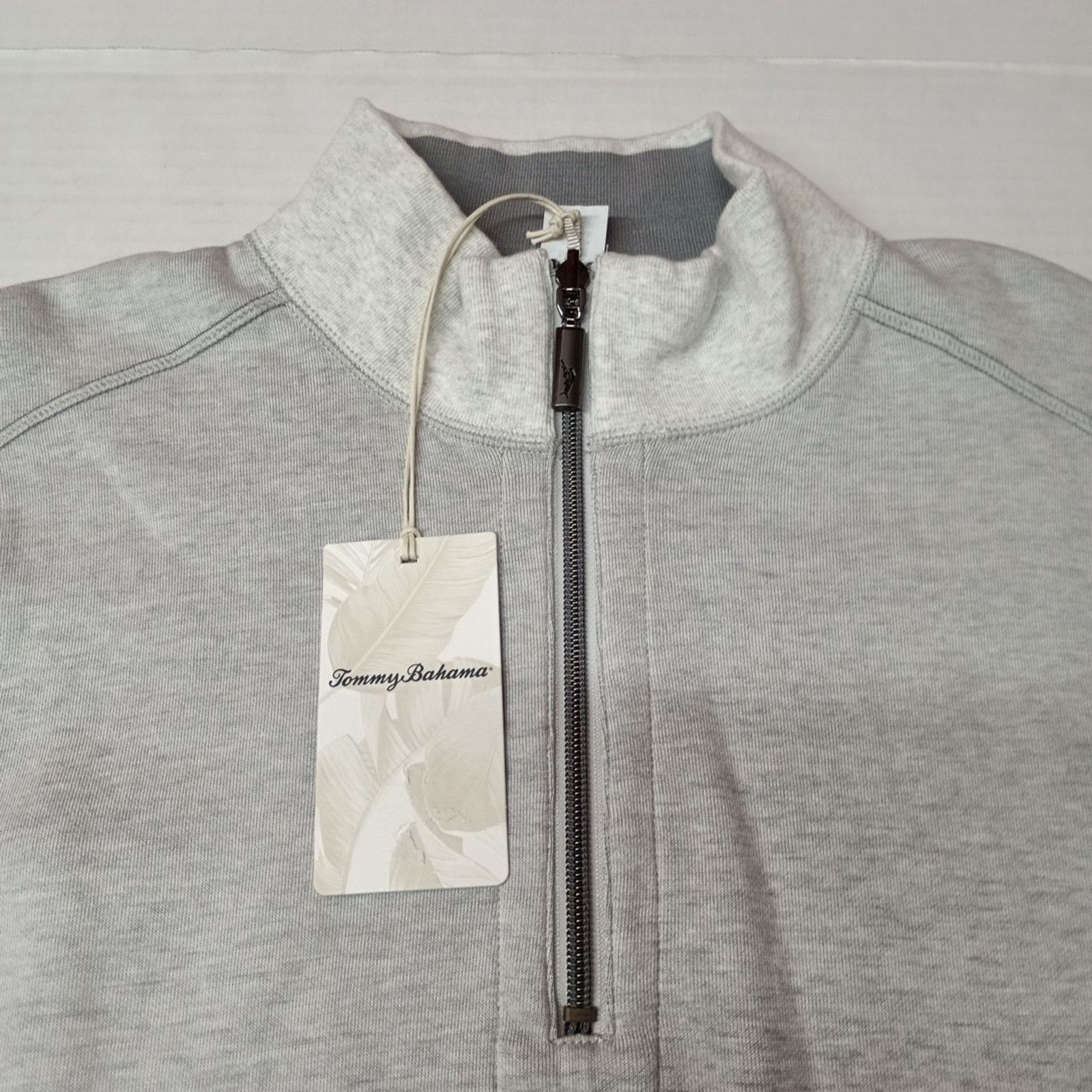 Tommy Bahama Tommy Bahama Reversible Gray Pullover 1/4 Zip Men's Size M Size US M / EU 48-50 / 2 - 3 Thumbnail