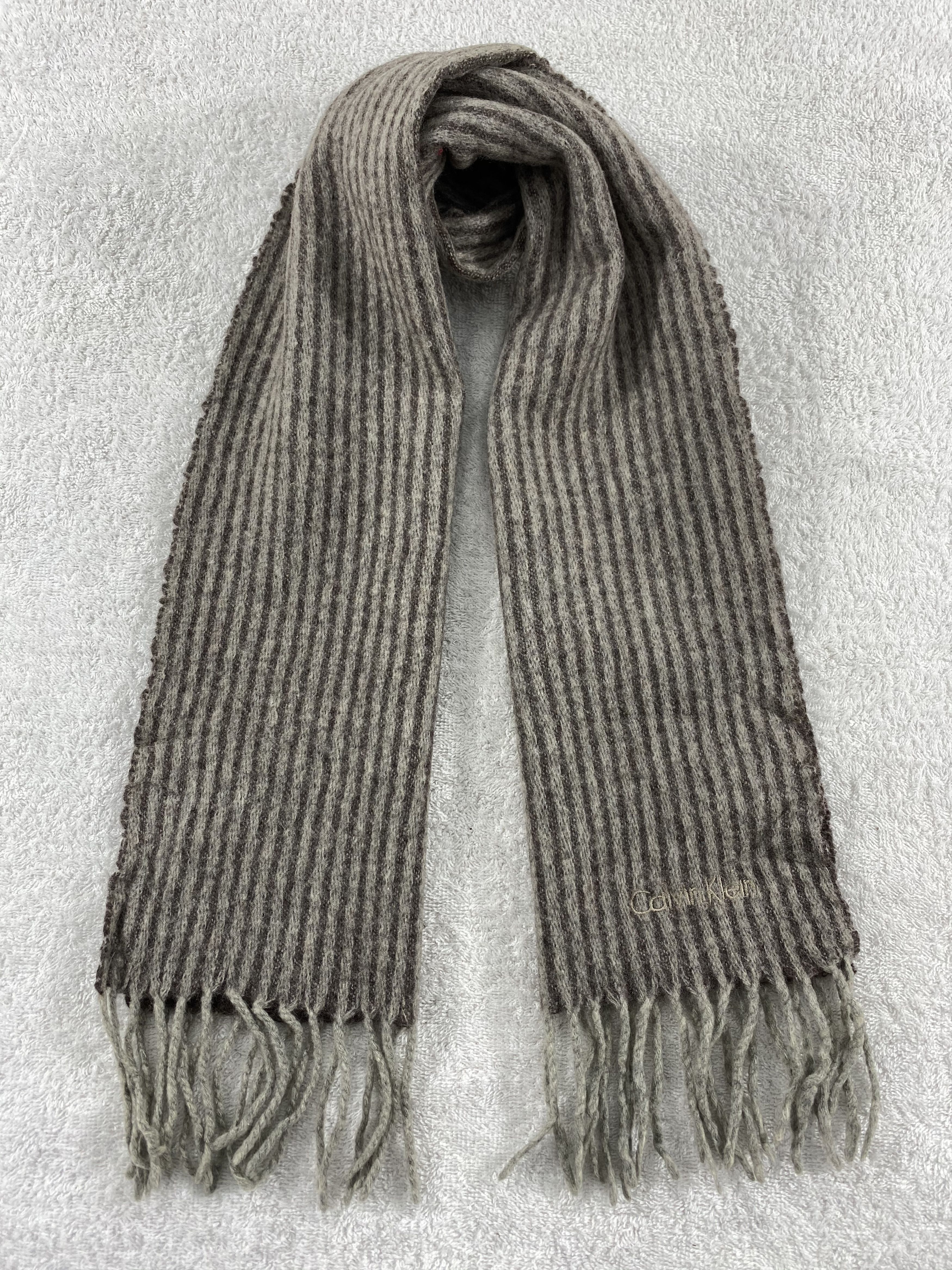 Calvin Klein Calvin Klein Scarf / Muffler / Neckwear - WW1591 Size ONE SIZE - 1 Thumbnail