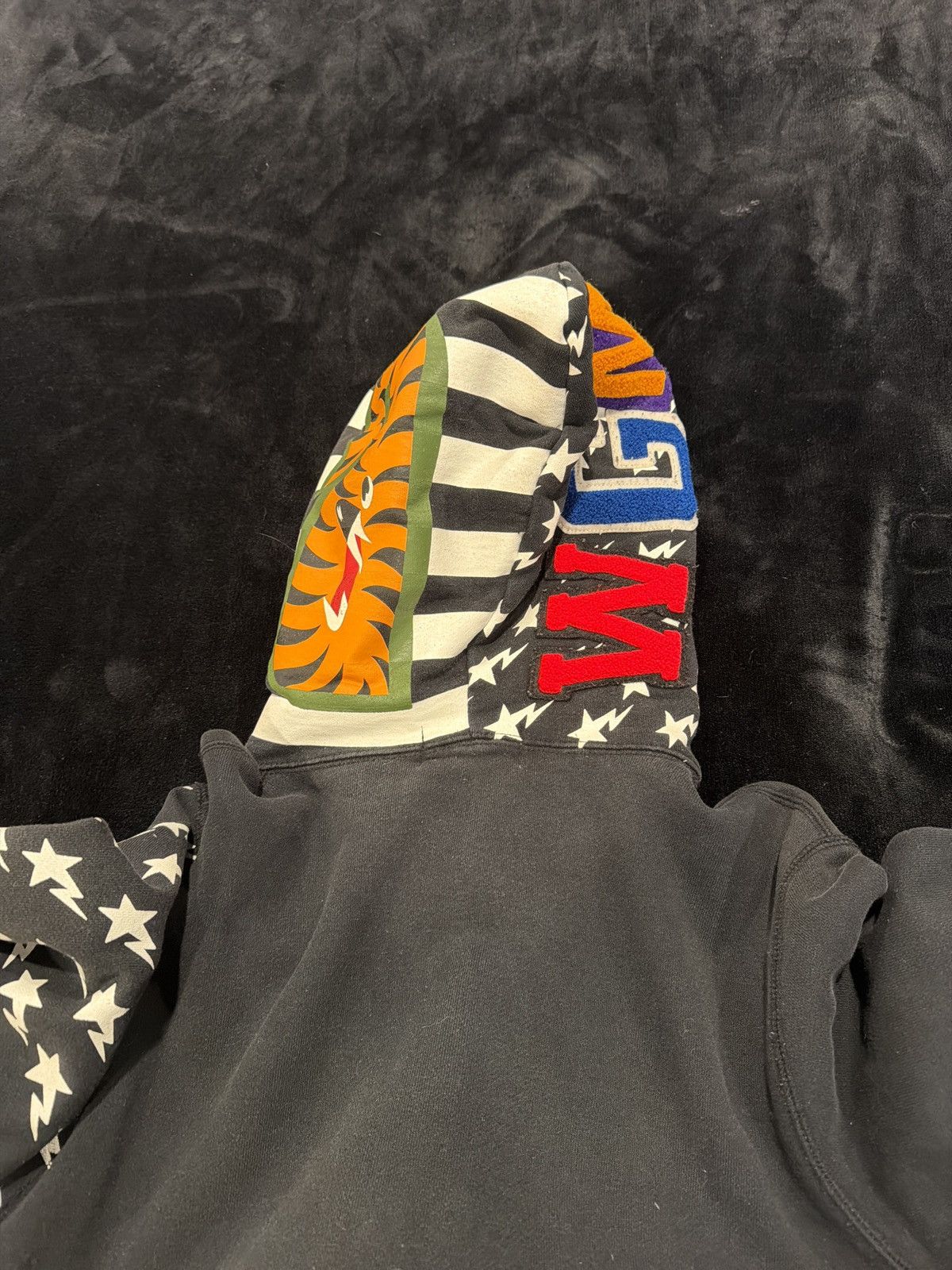 Bape Bape full zip shark hoodie Size US M / EU 48-50 / 2 - 2 Thumbnail