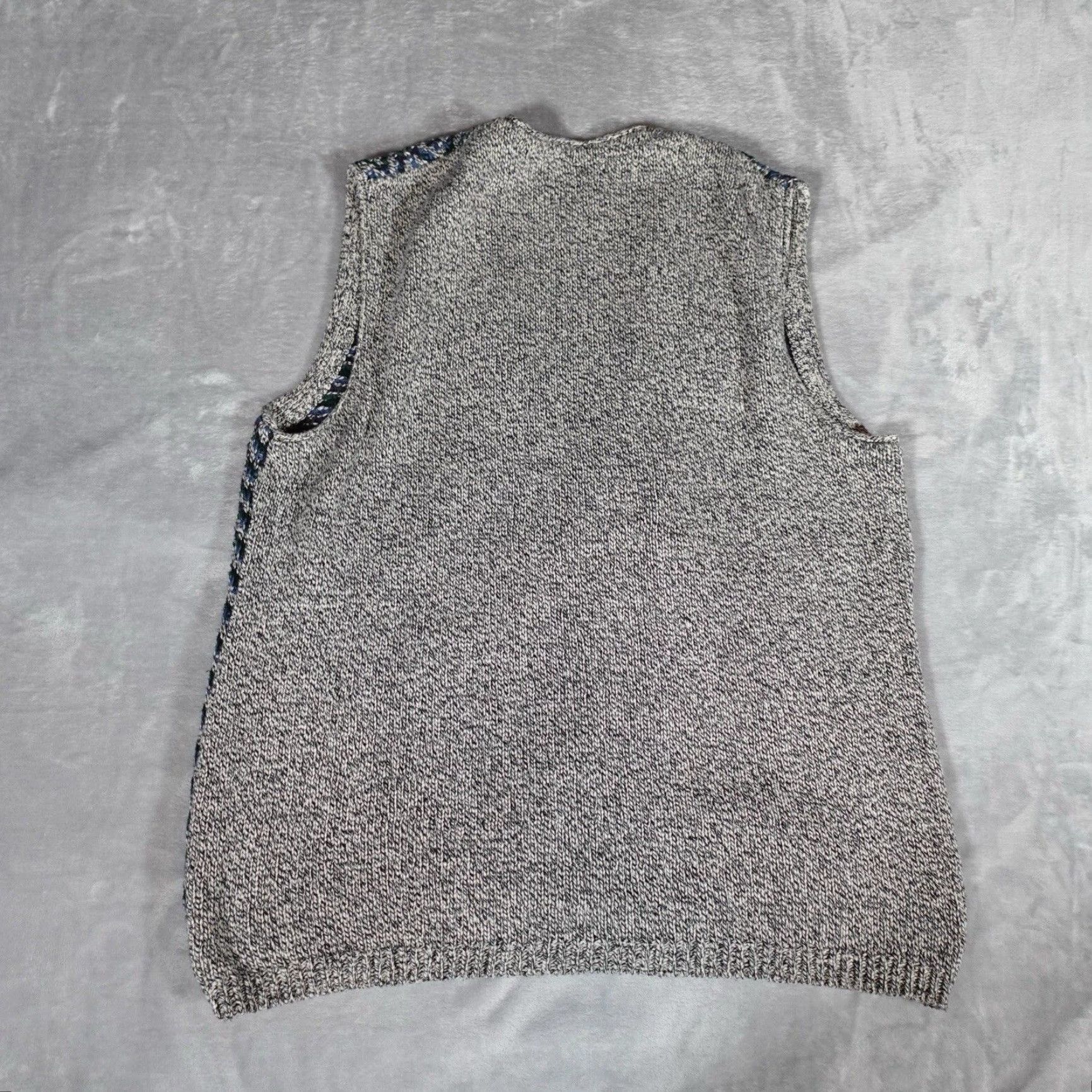Vintage VINTAGE Savile Row Mens Cardigan Sweater Vest L Cotton Knitted Geometric All Seasons US Theme Size US L / EU 52-54 / 3 - 5 Thumbnail