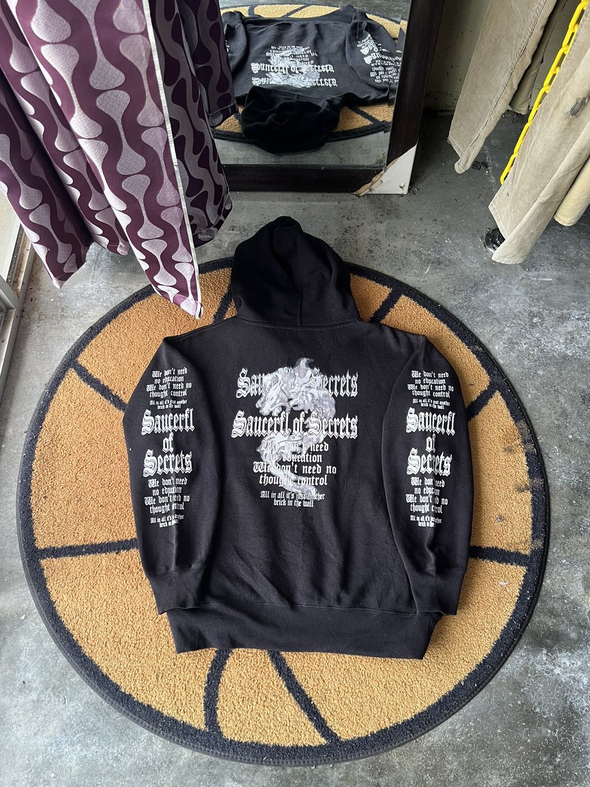 🔥Beaumere Saucerfl of Secrets Hoodies